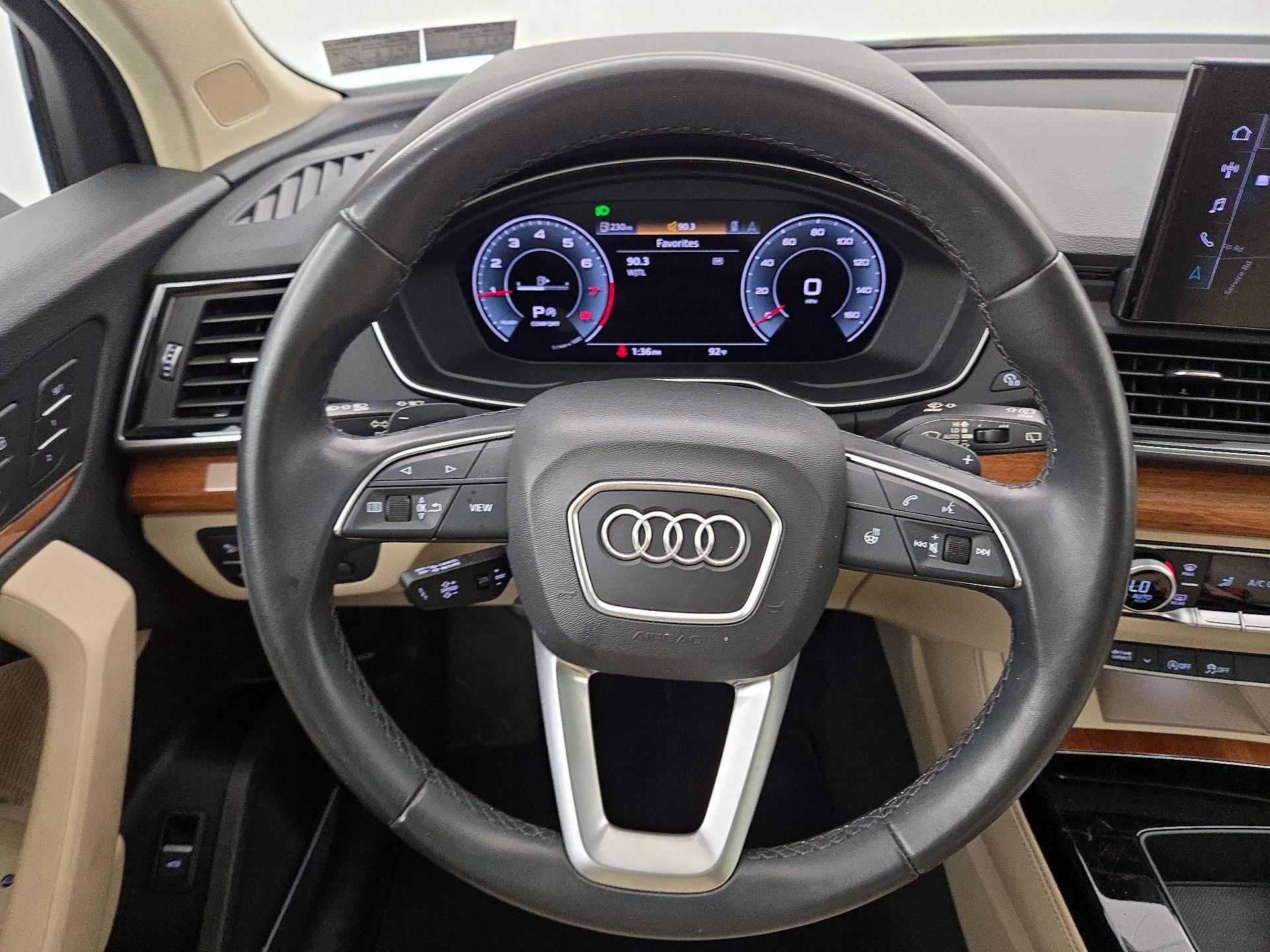 Thumbnail: 2022 Audi Q5 - 10