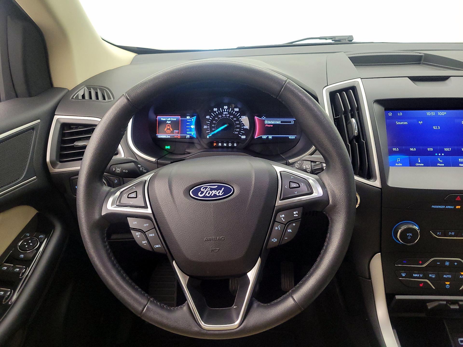 Thumbnail: 2020 Ford Edge - 10