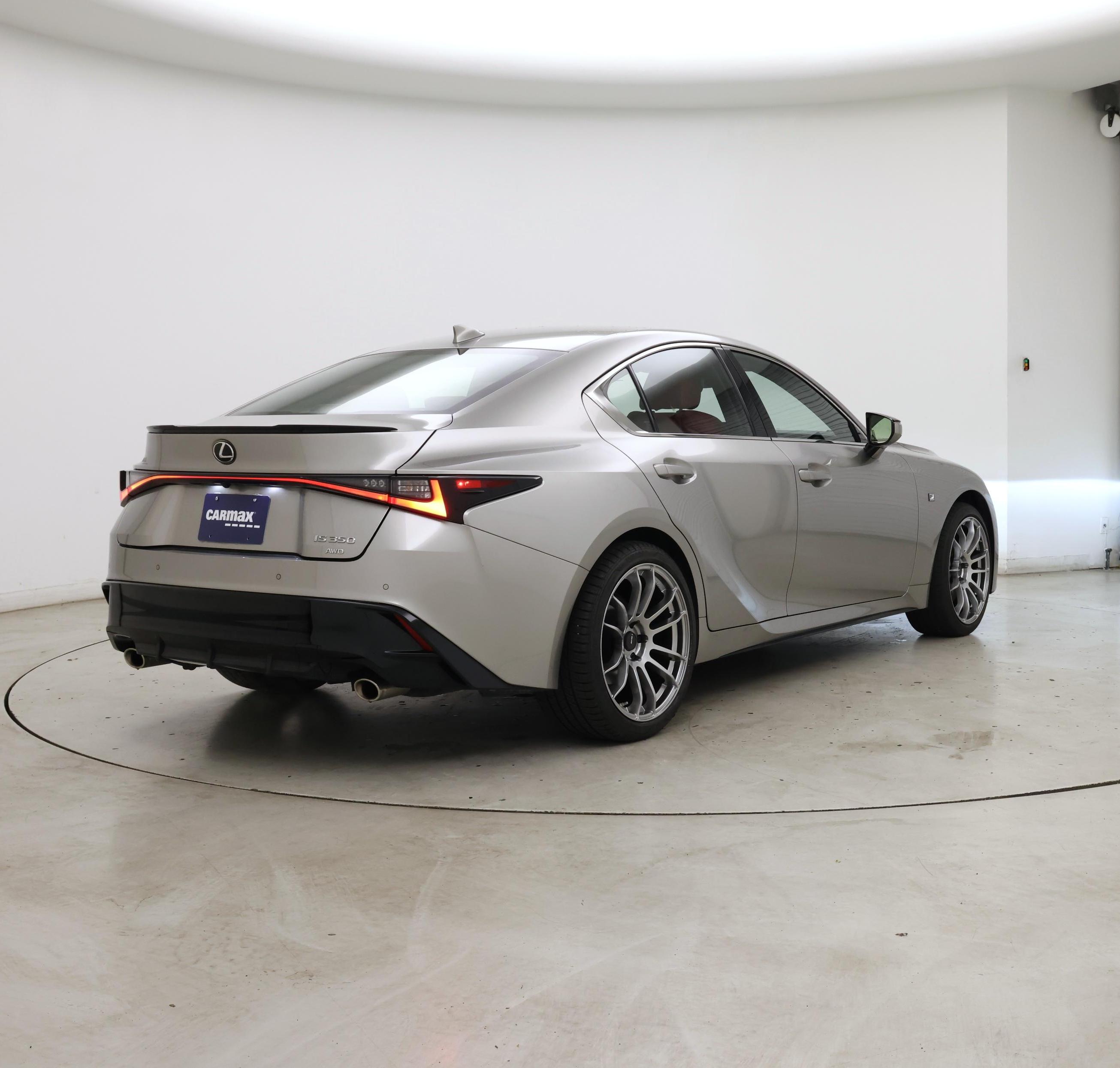 Thumbnail: 2022 Lexus IS - 8