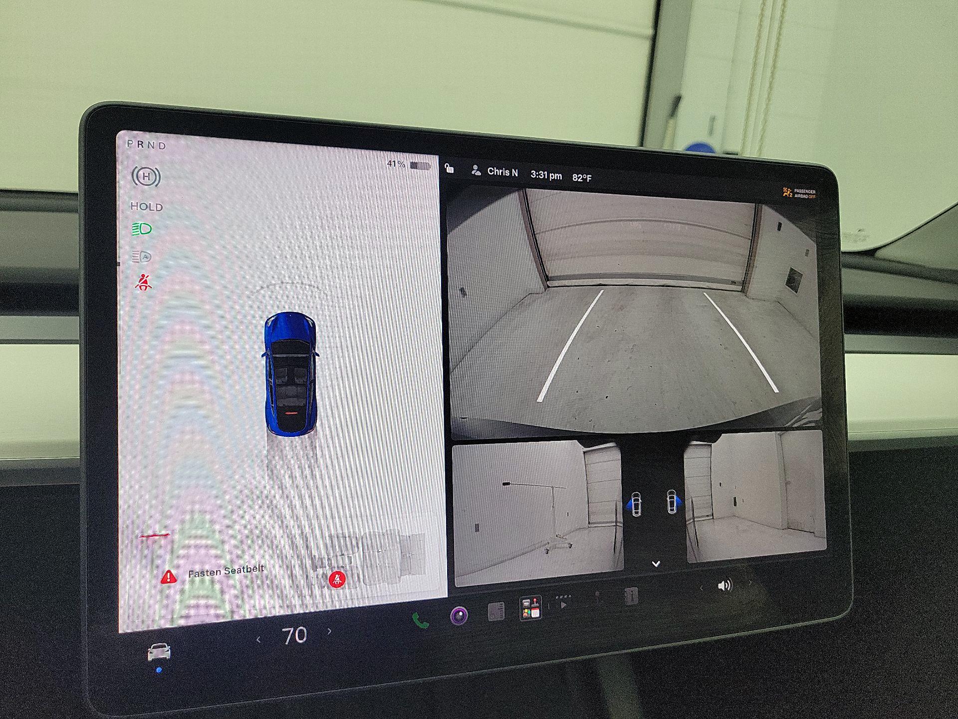 Thumbnail: 2022 Tesla Model Y - 14