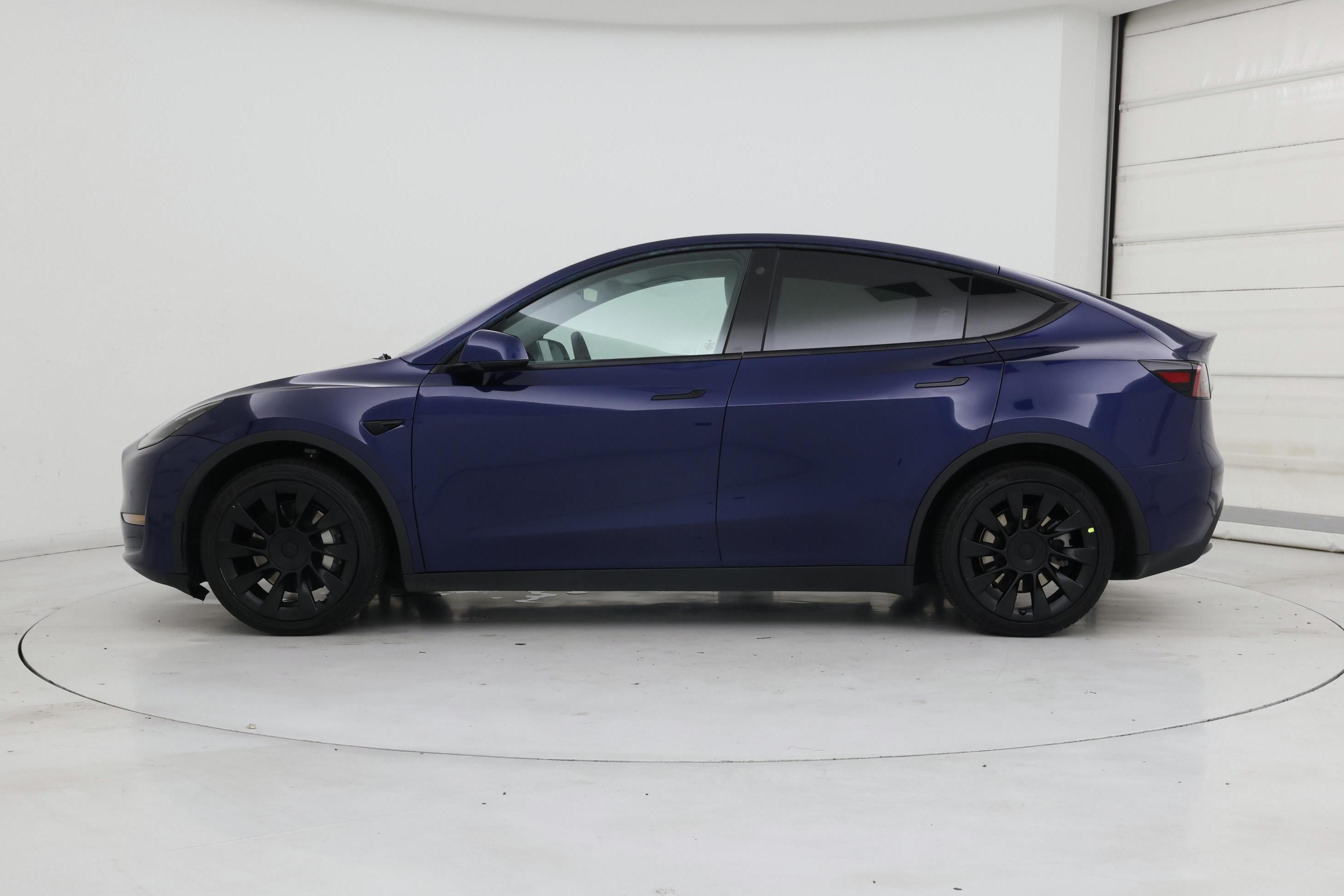 Thumbnail: 2022 Tesla Model Y - 3