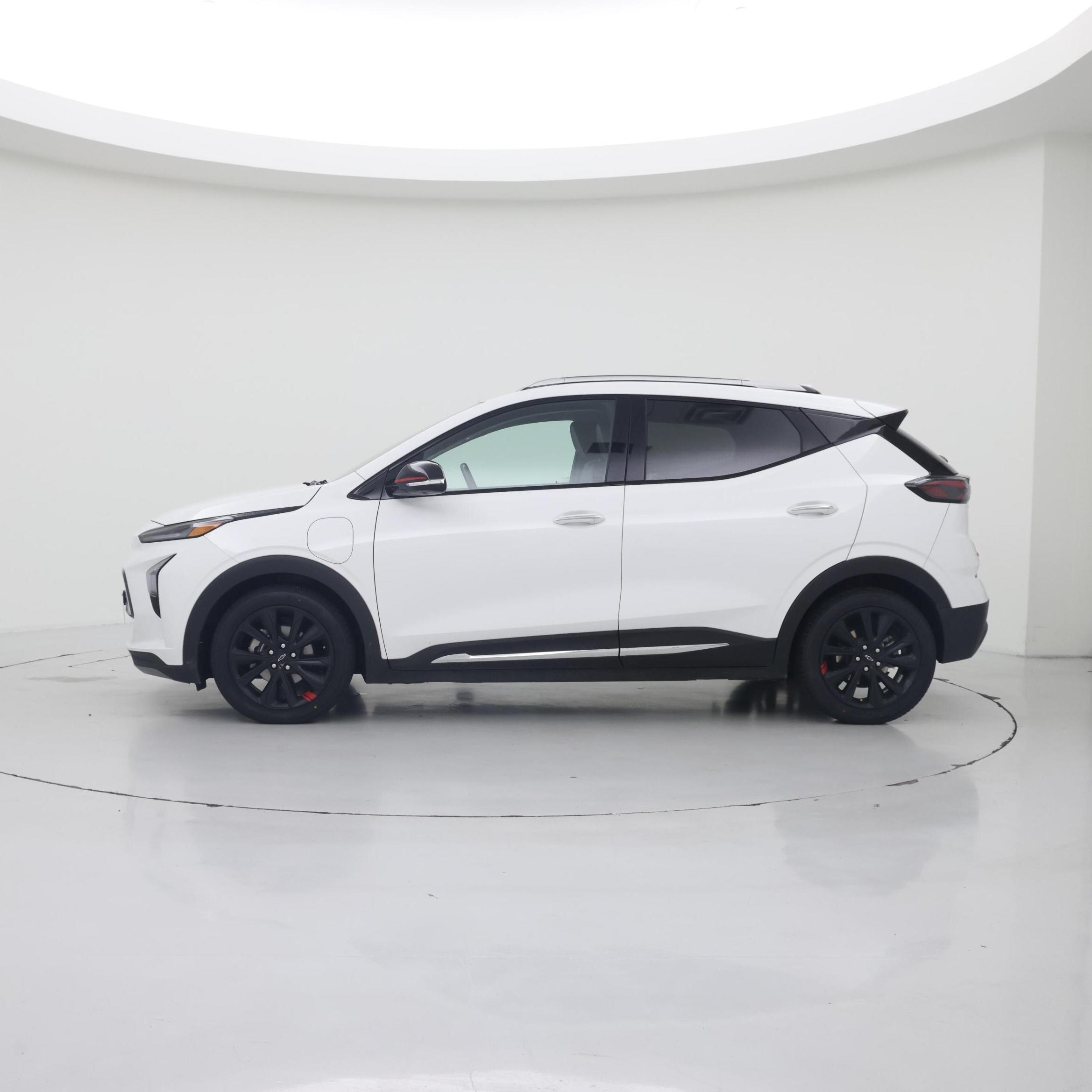 Thumbnail: 2023 Chevrolet Bolt EUV - 3