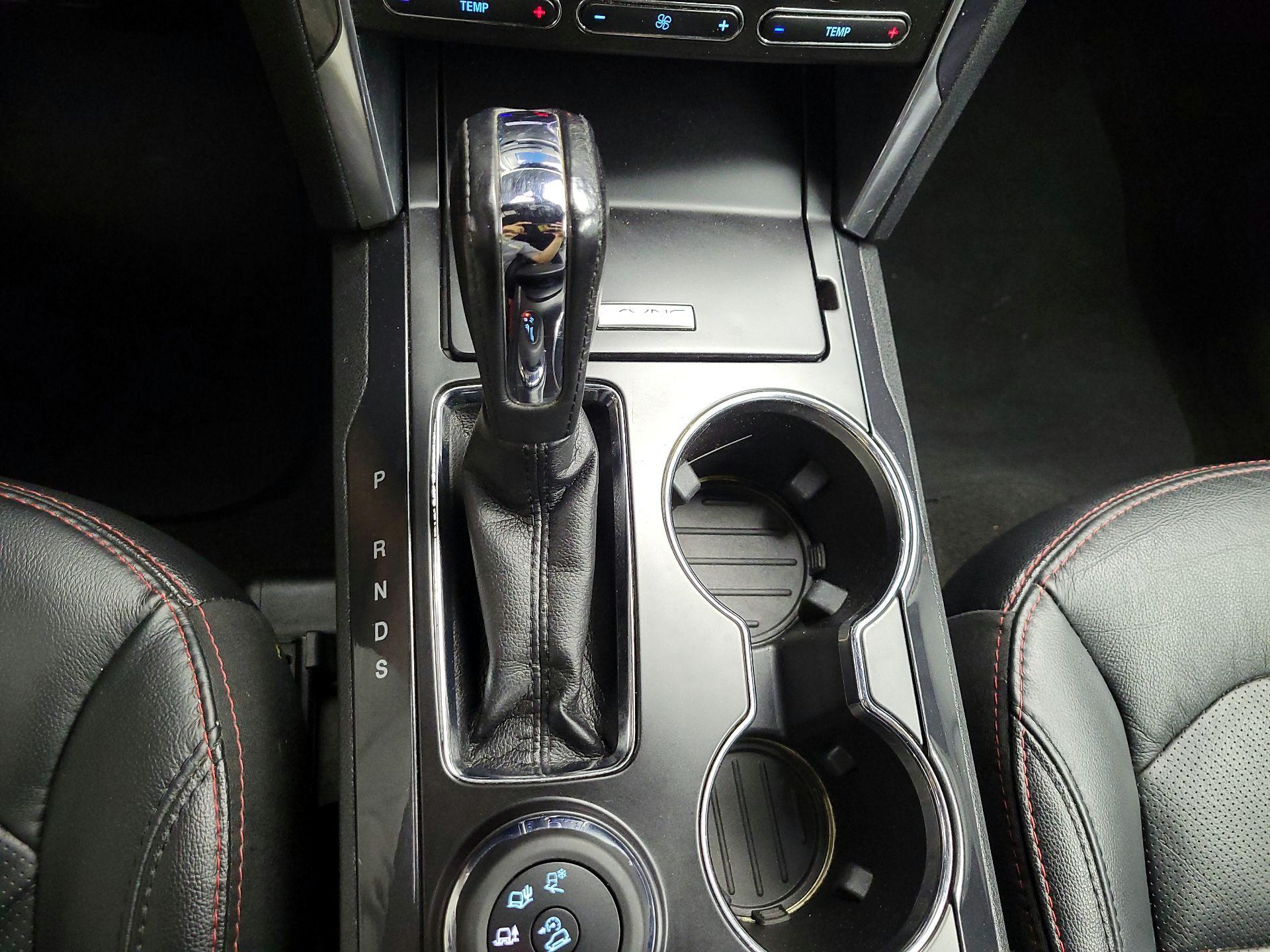 Thumbnail: 2019 Ford Explorer - 17