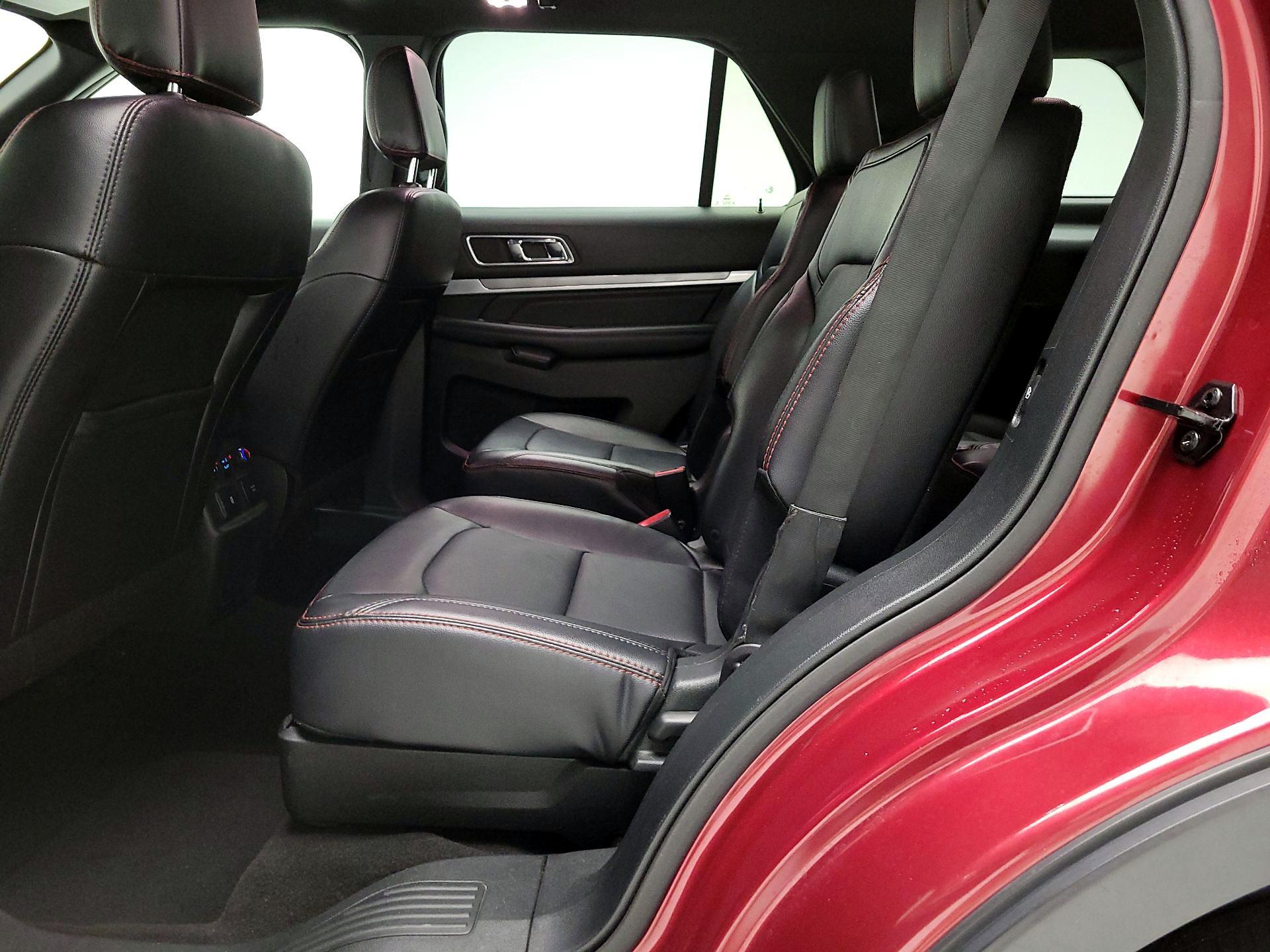 Thumbnail: 2019 Ford Explorer - 18