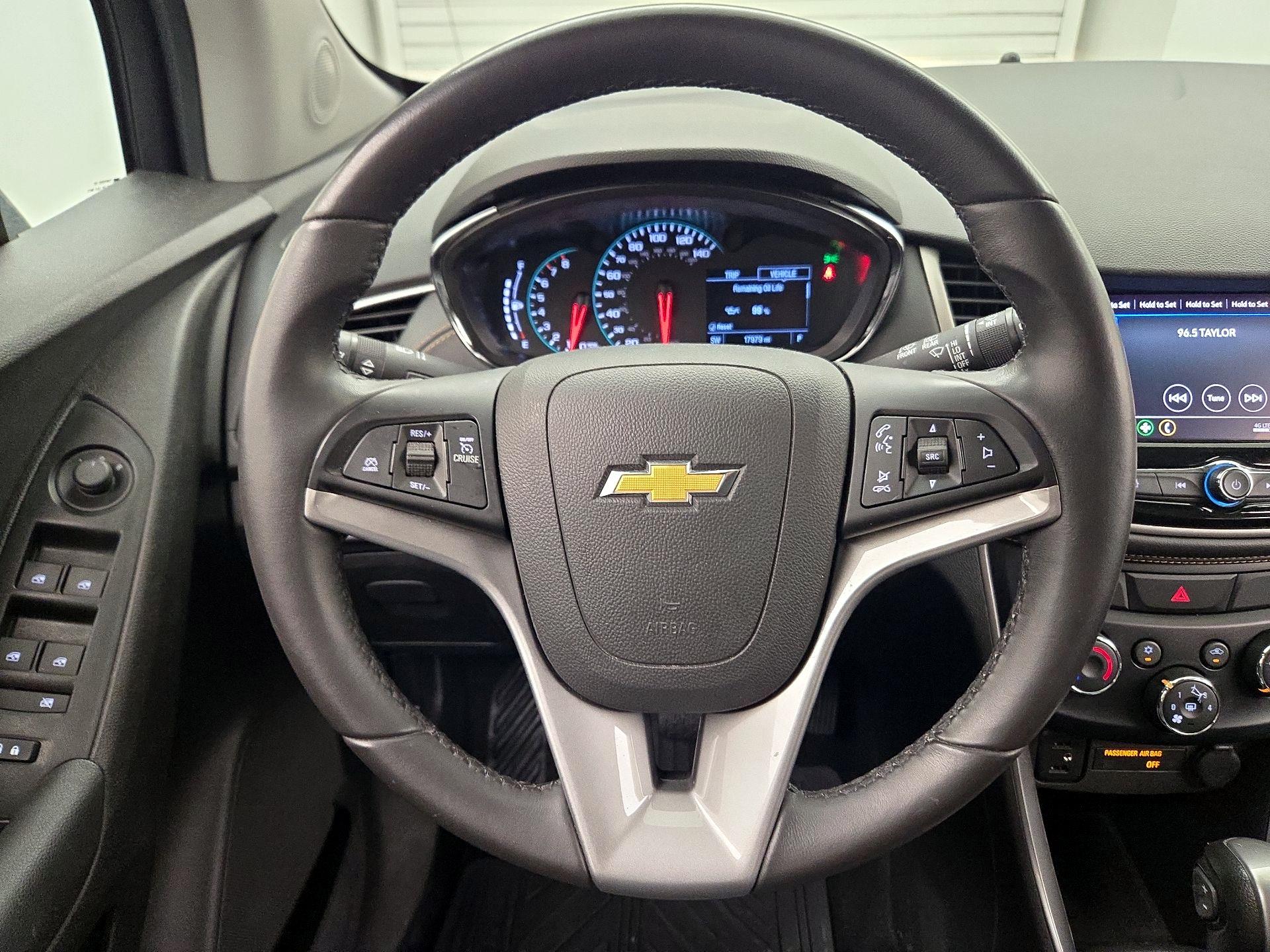 Thumbnail: 2020 Chevrolet Trax - 10