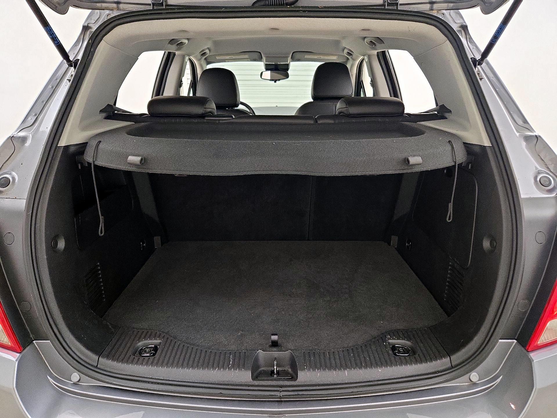Thumbnail: 2020 Chevrolet Trax - 16