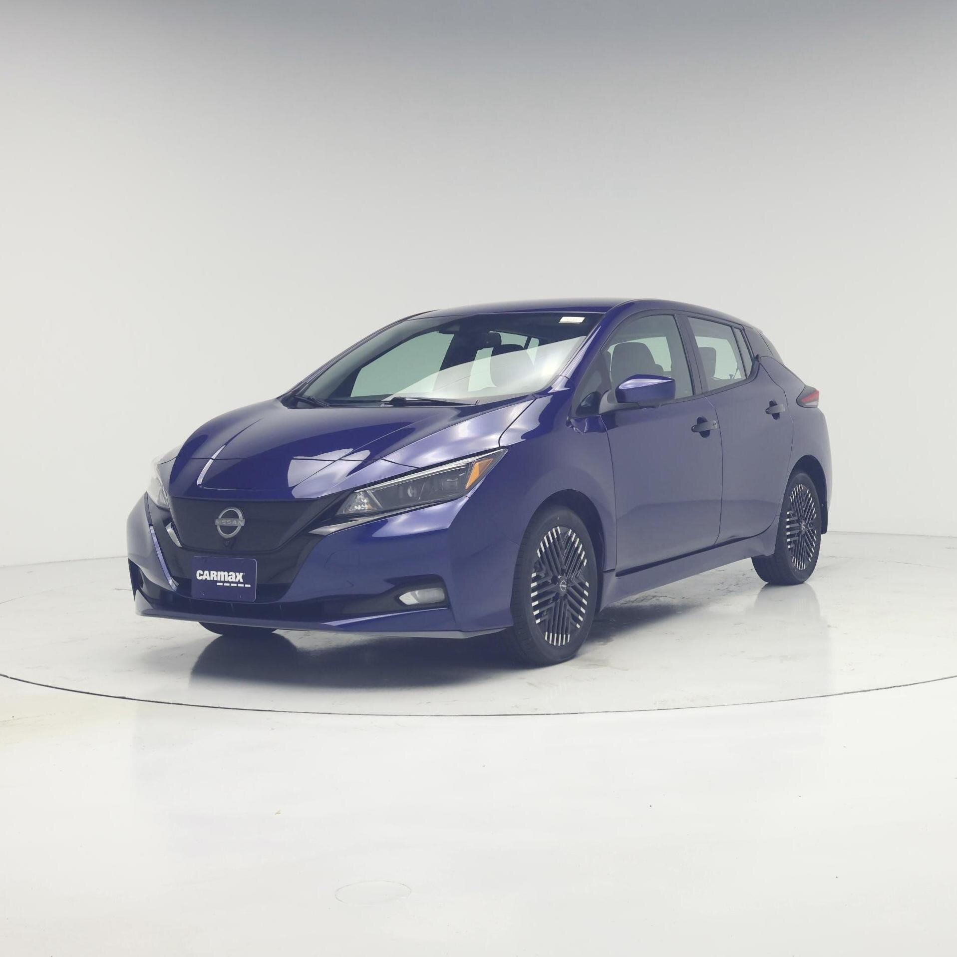 Thumbnail: 2023 Nissan Leaf - 4