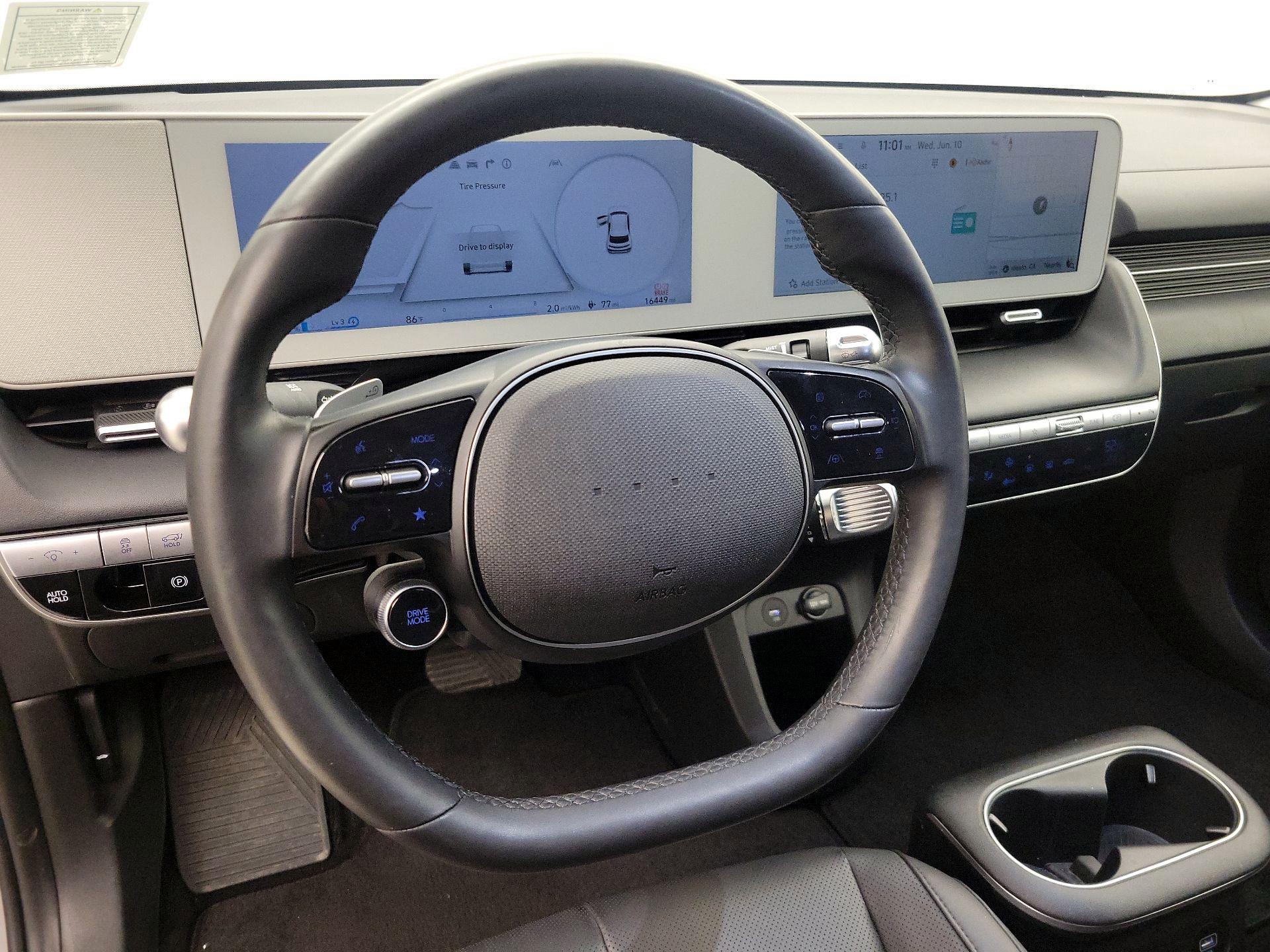 Thumbnail: 2023 Hyundai Ioniq 5 - 10