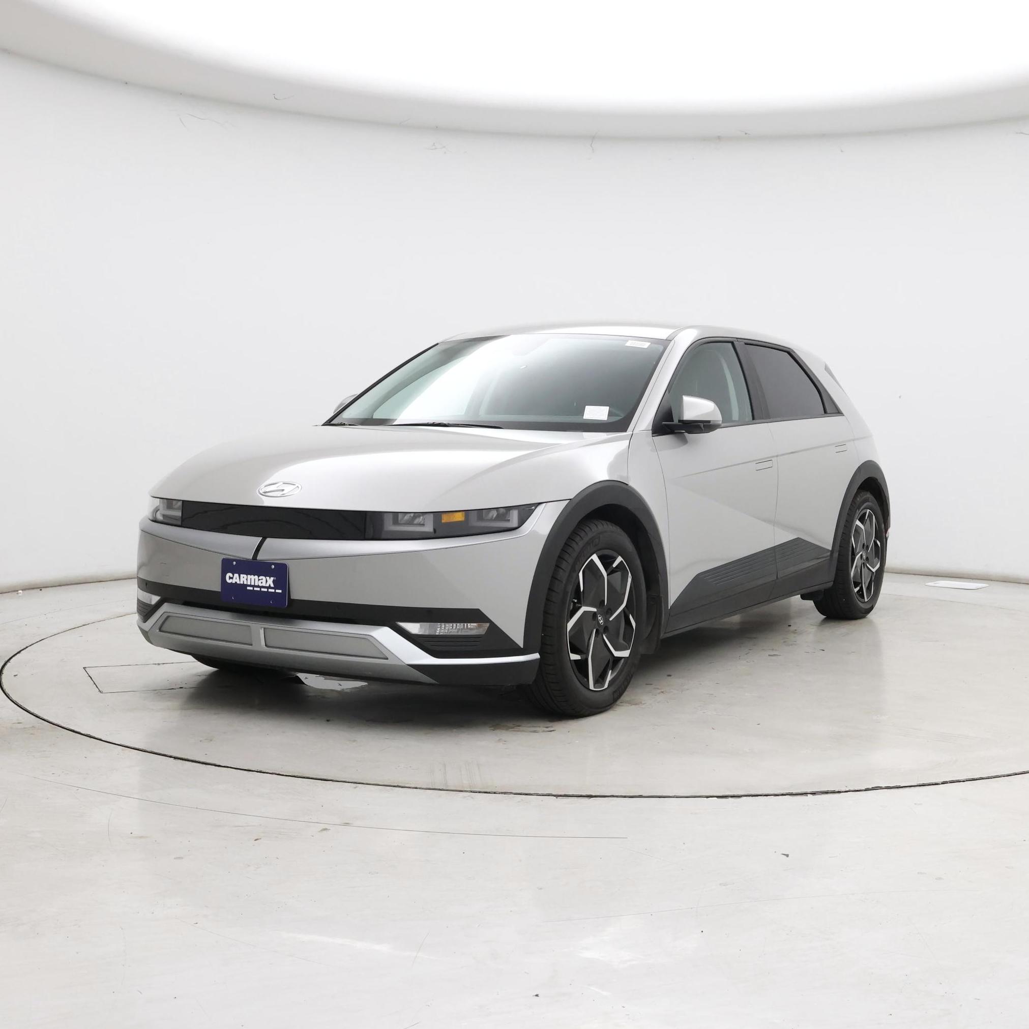 Thumbnail: 2023 Hyundai Ioniq 5 - 4