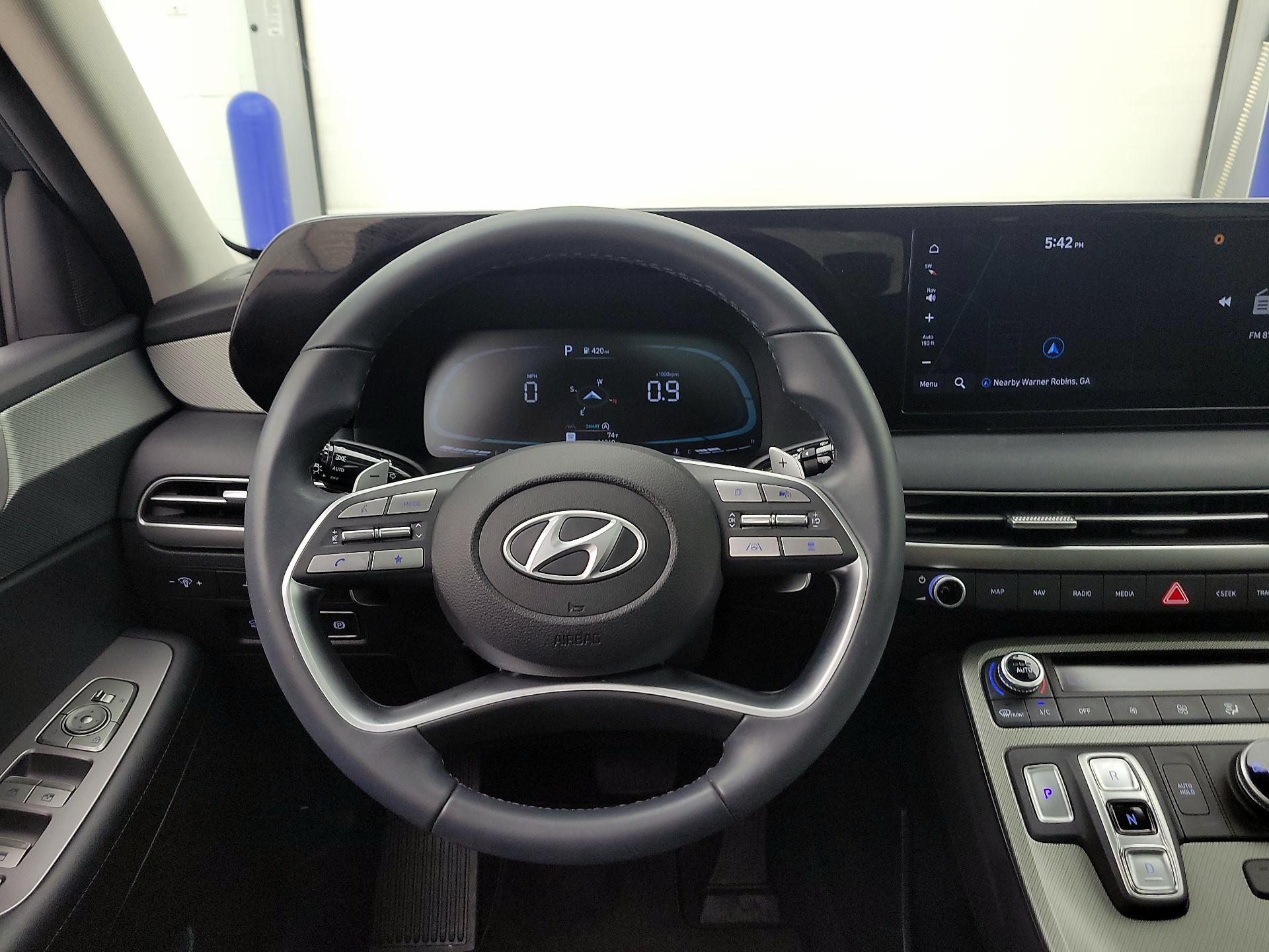 Thumbnail: 2024 Hyundai Palisade - 10