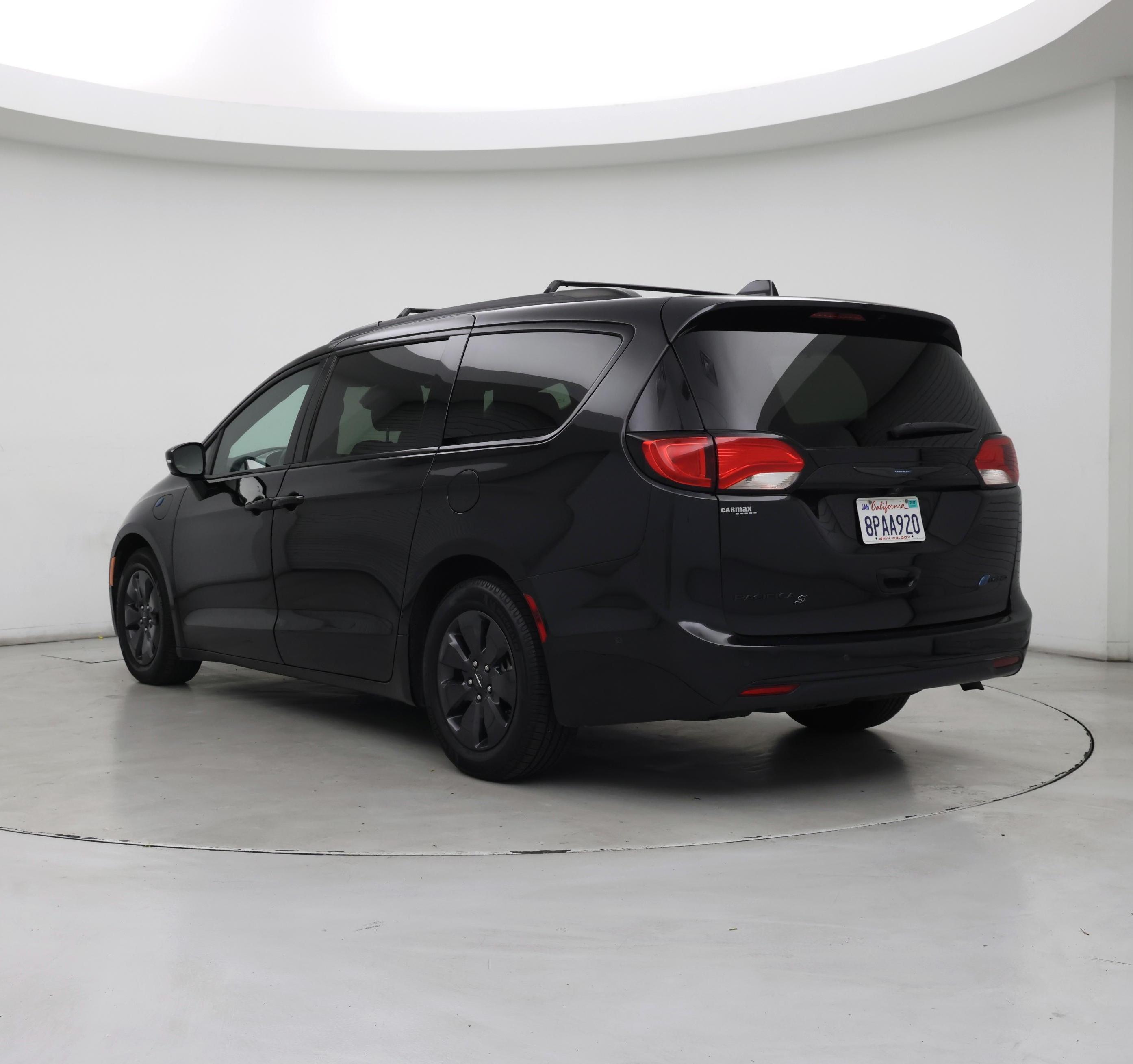 Thumbnail: 2020 Chrysler Pacifica - 2