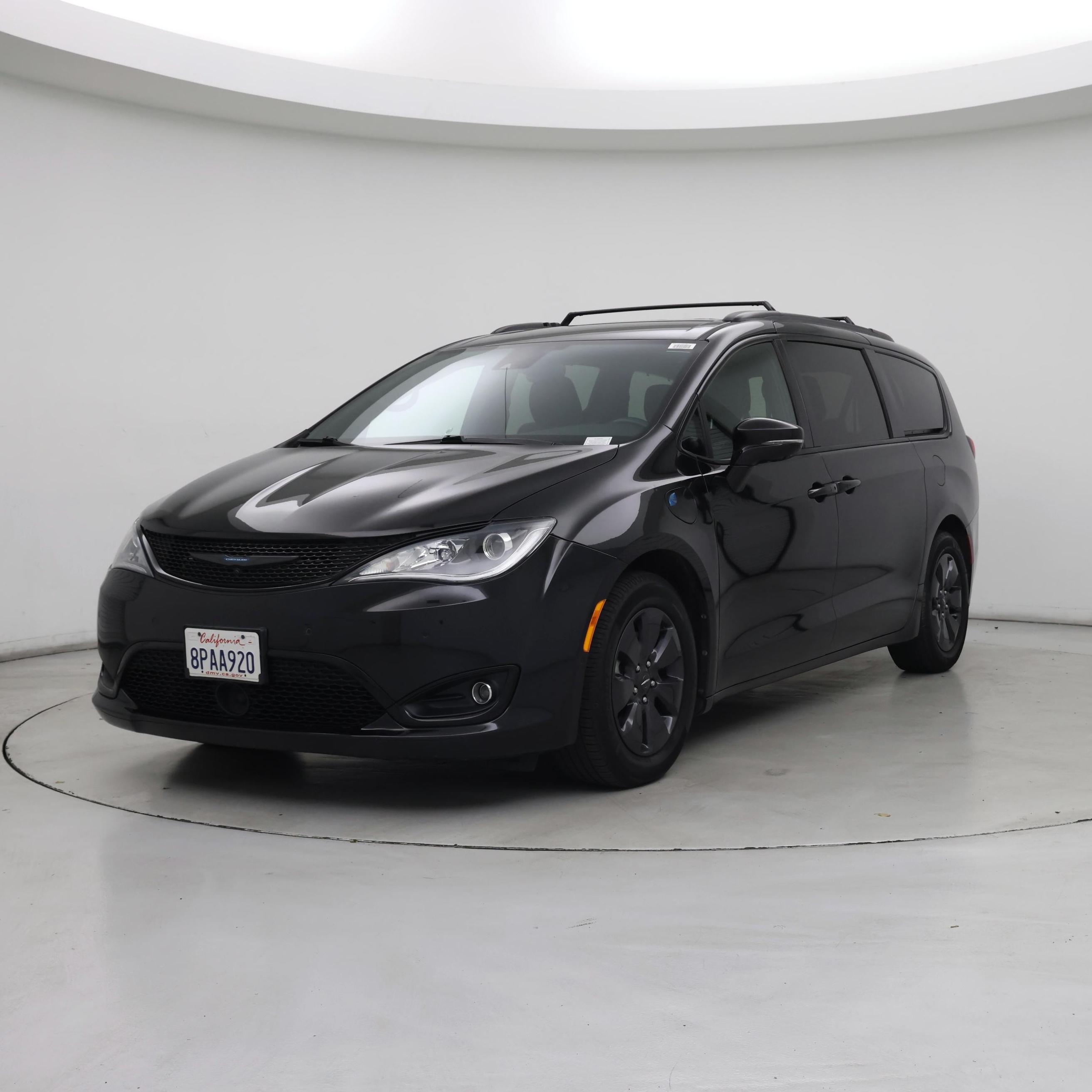Thumbnail: 2020 Chrysler Pacifica - 4