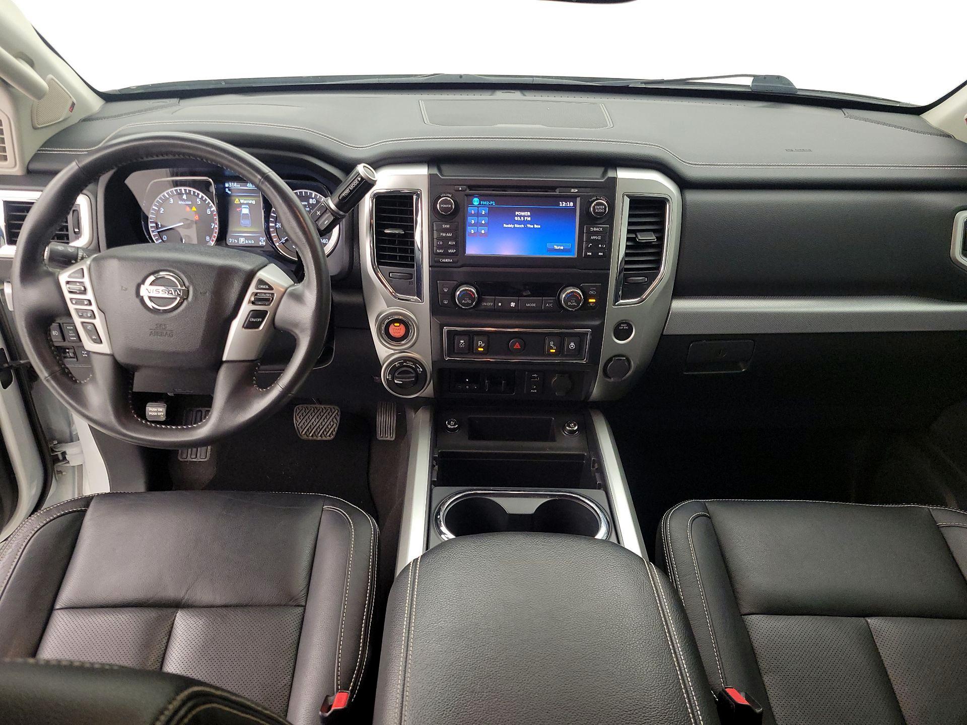Thumbnail: 2018 Nissan Titan - 9