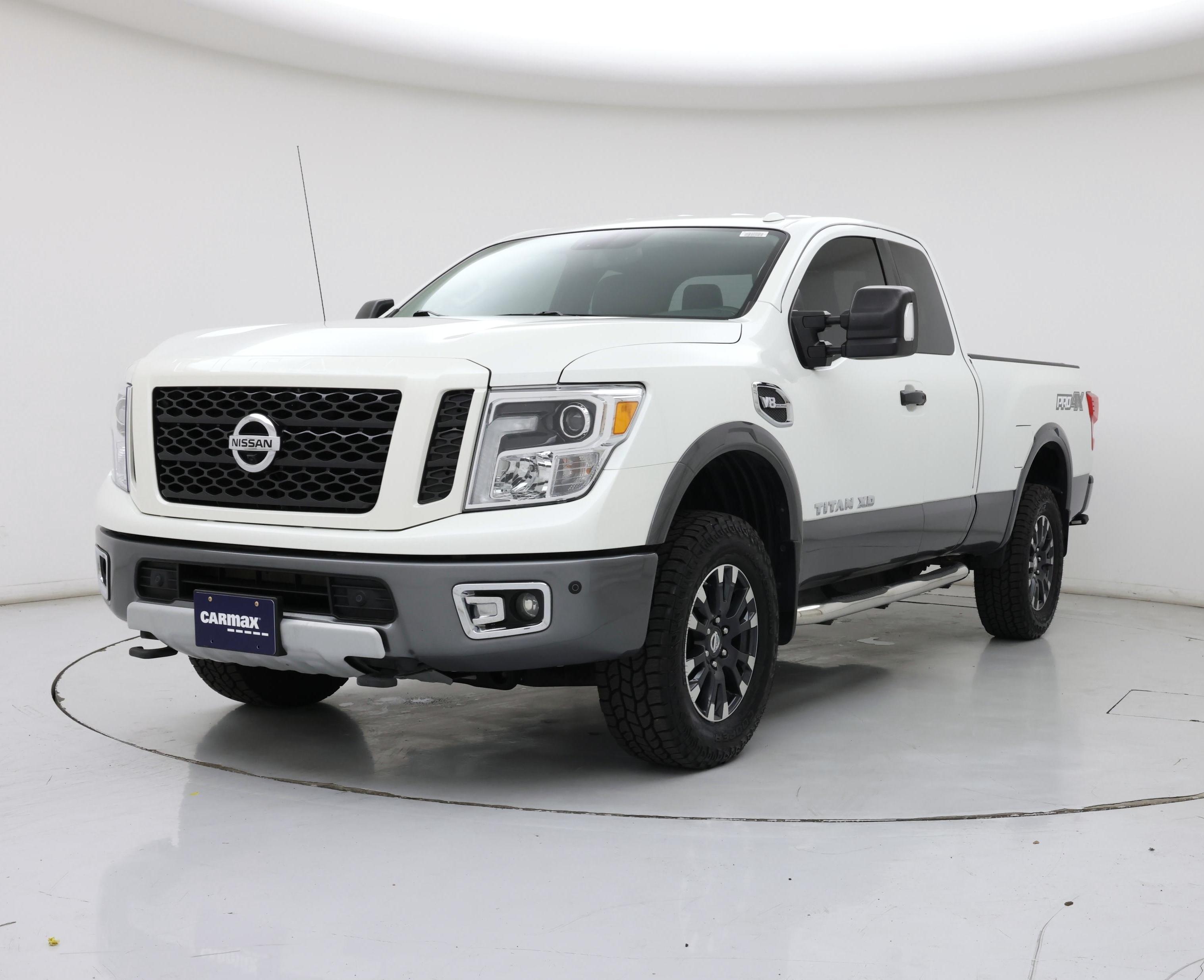 Thumbnail: 2018 Nissan Titan - 4