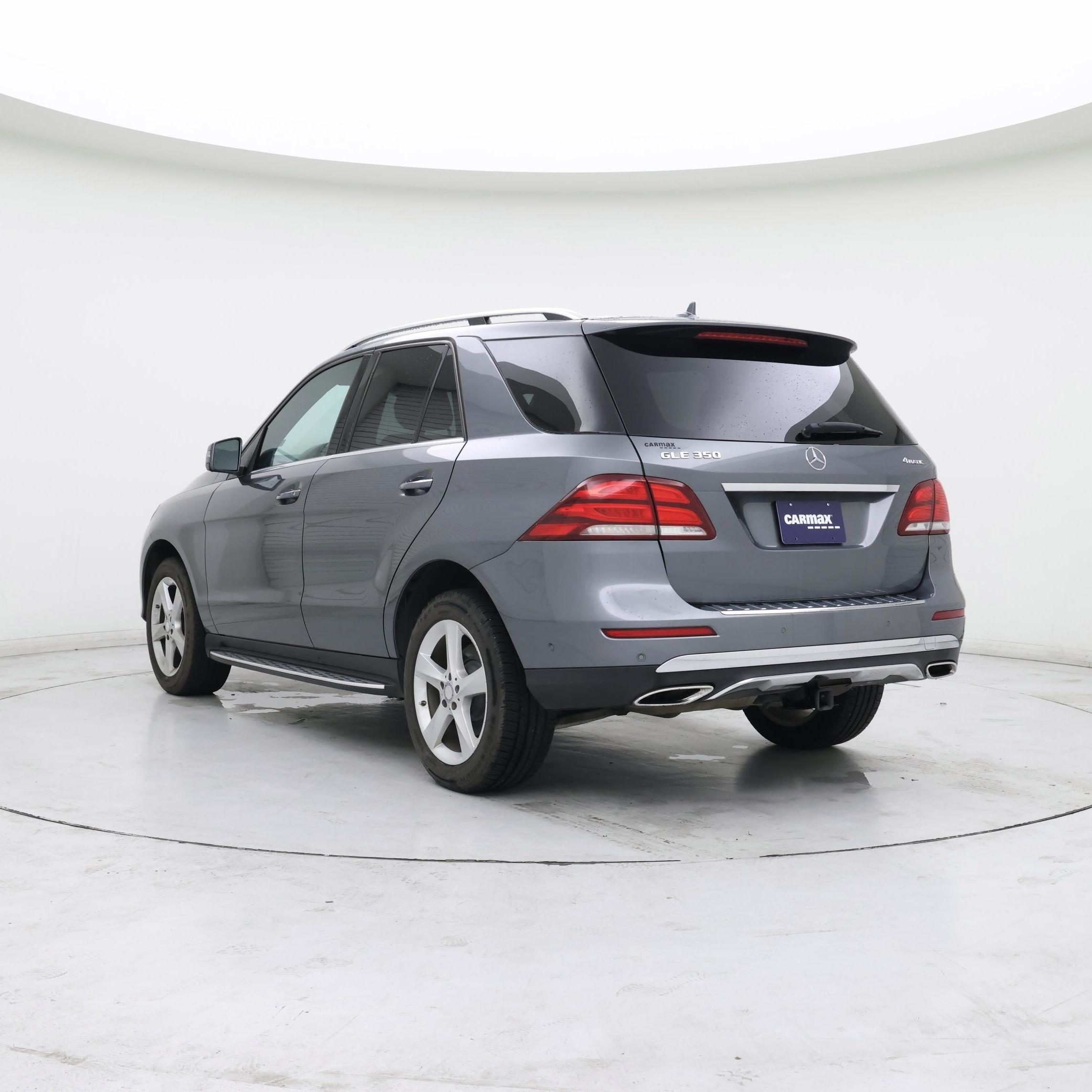 Thumbnail: 2017 Mercedes-Benz GLE - 2