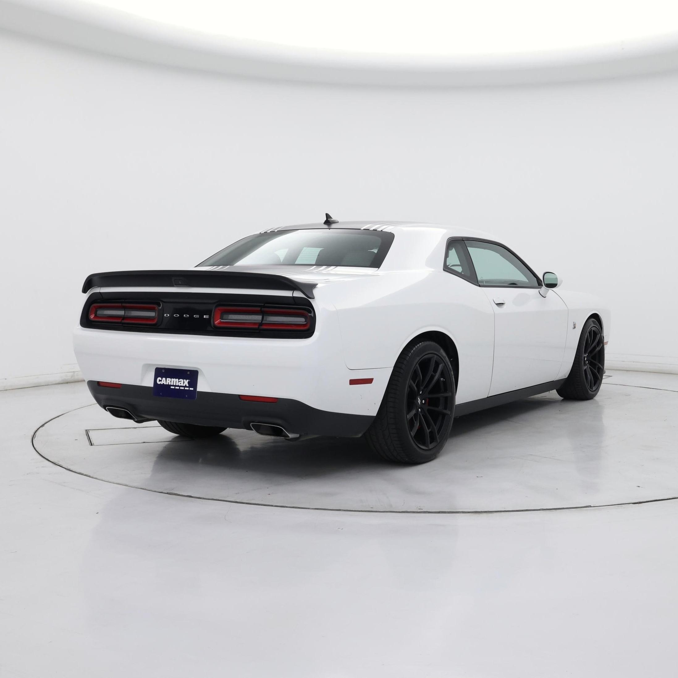 Thumbnail: 2023 Dodge Challenger - 8