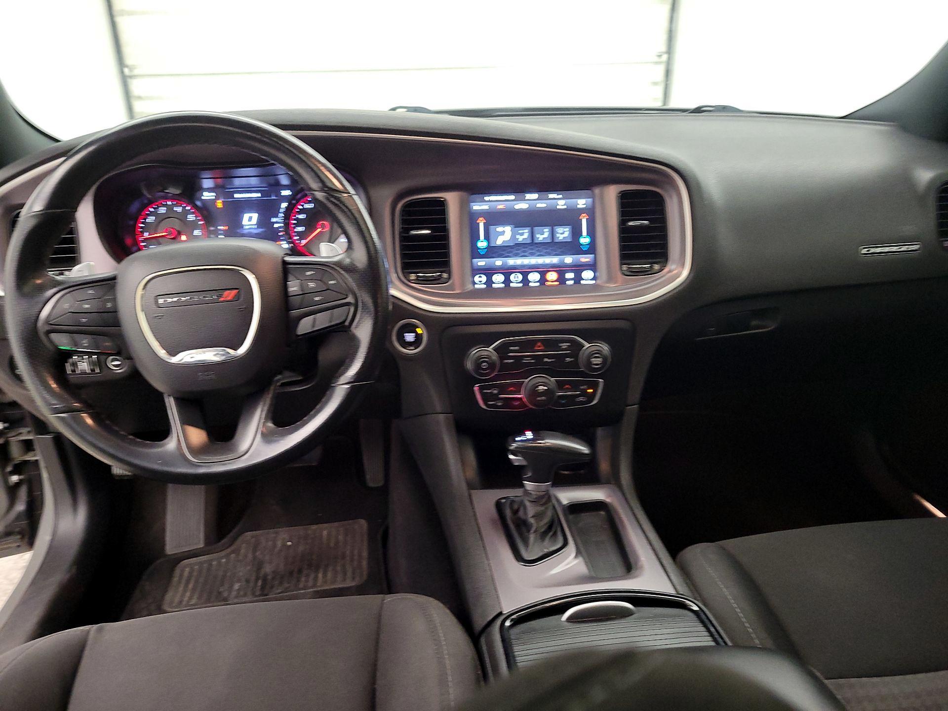 Thumbnail: 2019 Dodge Charger - 9