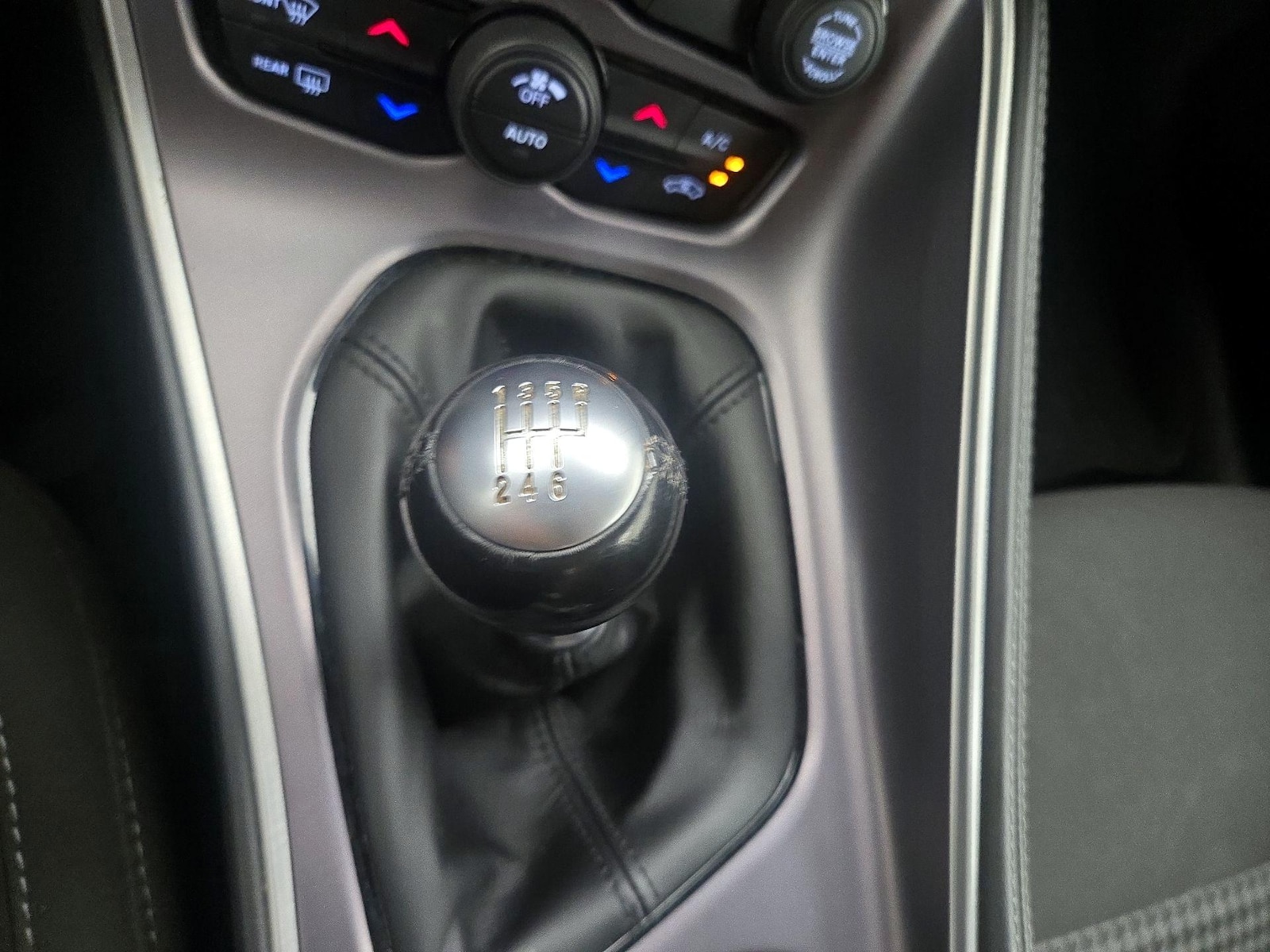 2020 Dodge Challenger R/T - Photo 18
