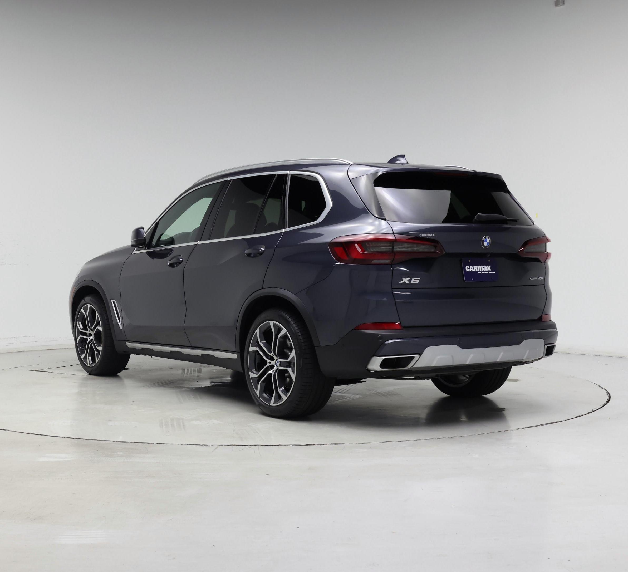 Thumbnail: 2022 BMW X5 - 2