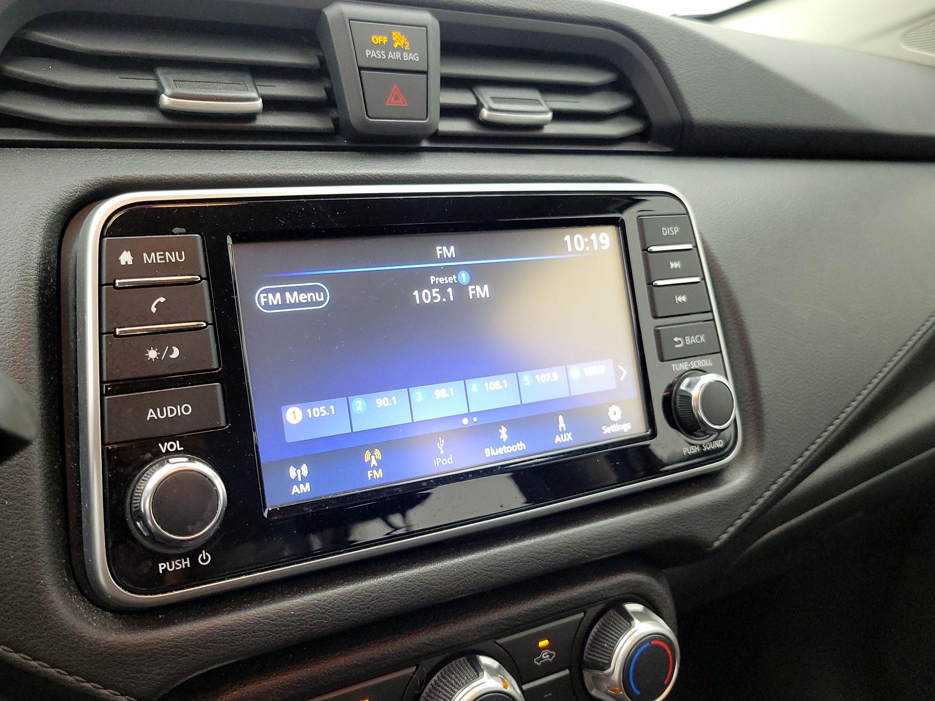 Thumbnail: 2020 Nissan Versa - 15
