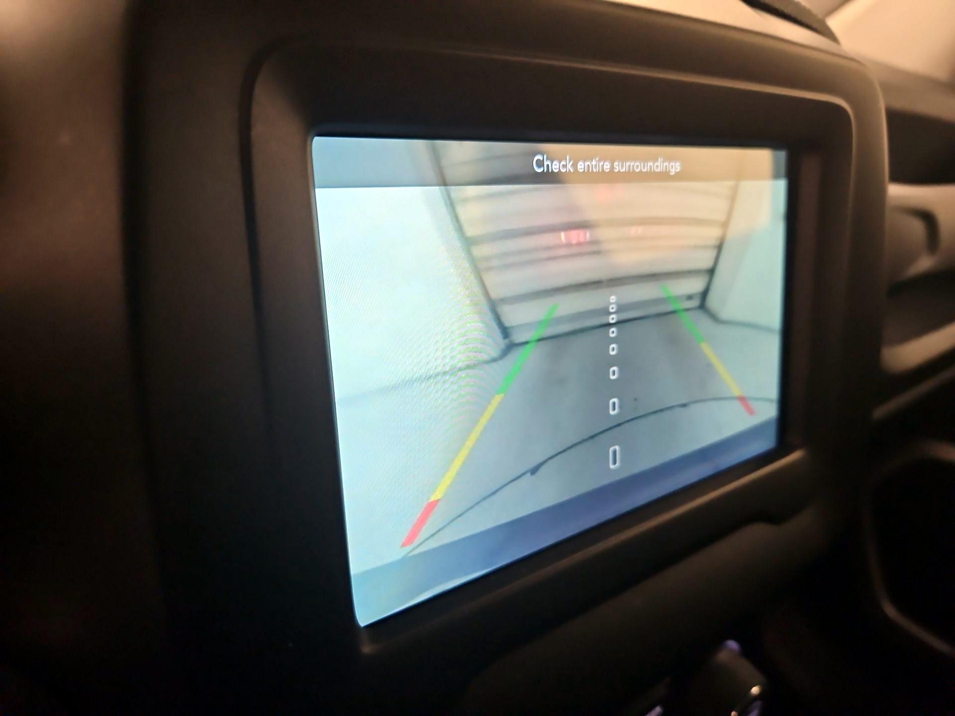 Thumbnail: 2020 Jeep Renegade - 14
