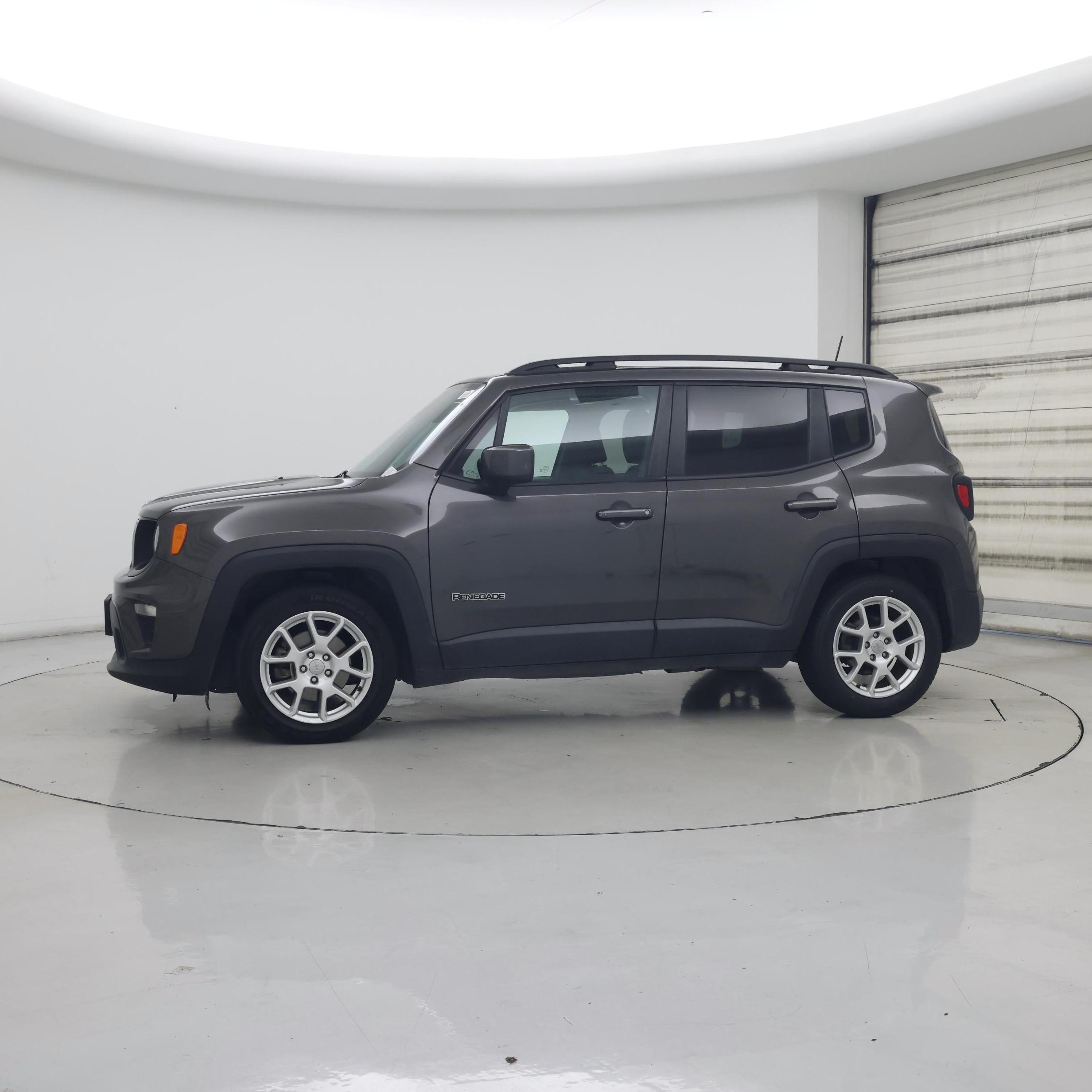 Thumbnail: 2020 Jeep Renegade - 3