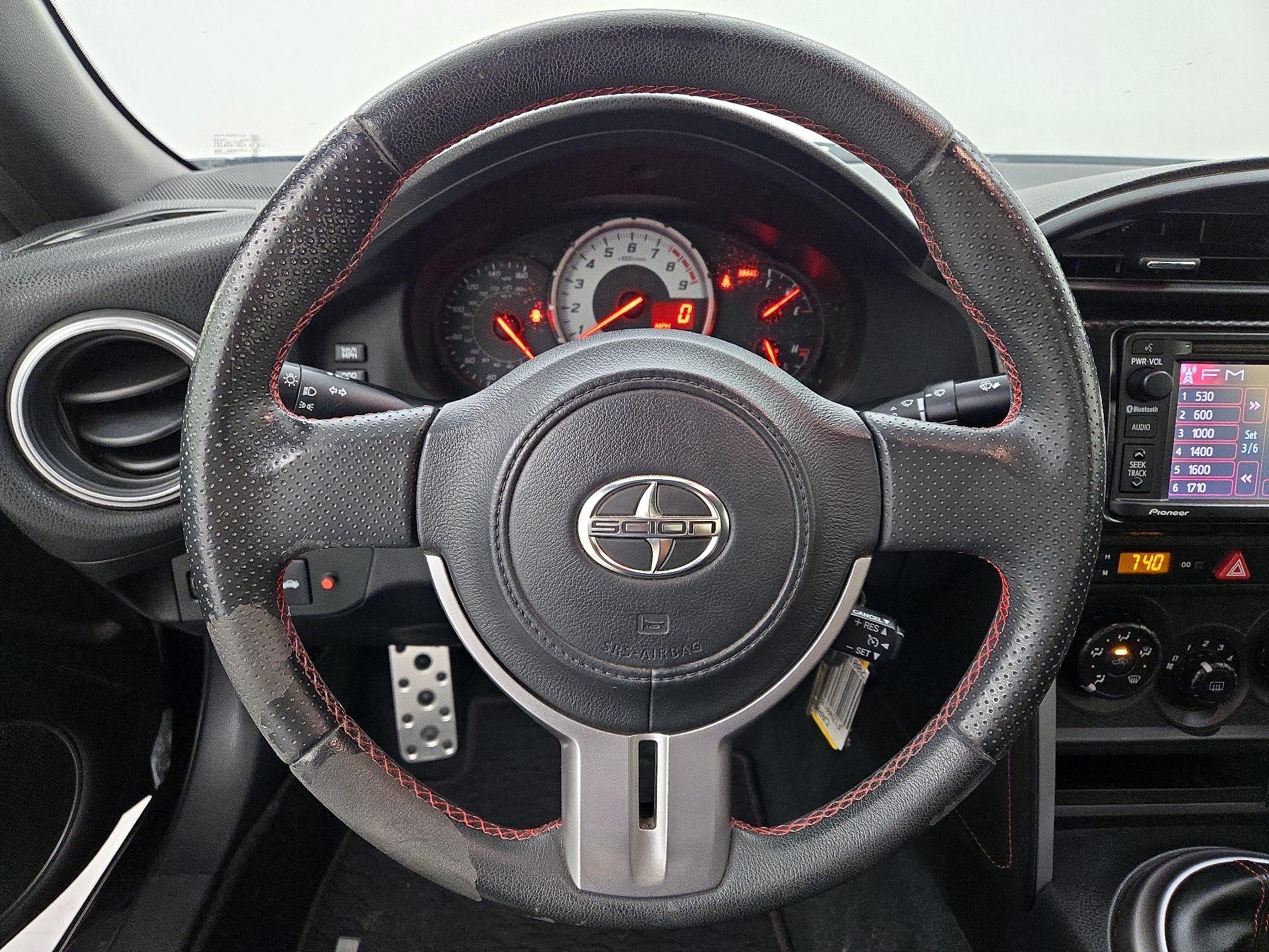 Thumbnail: 2014 Scion FR-S - 10