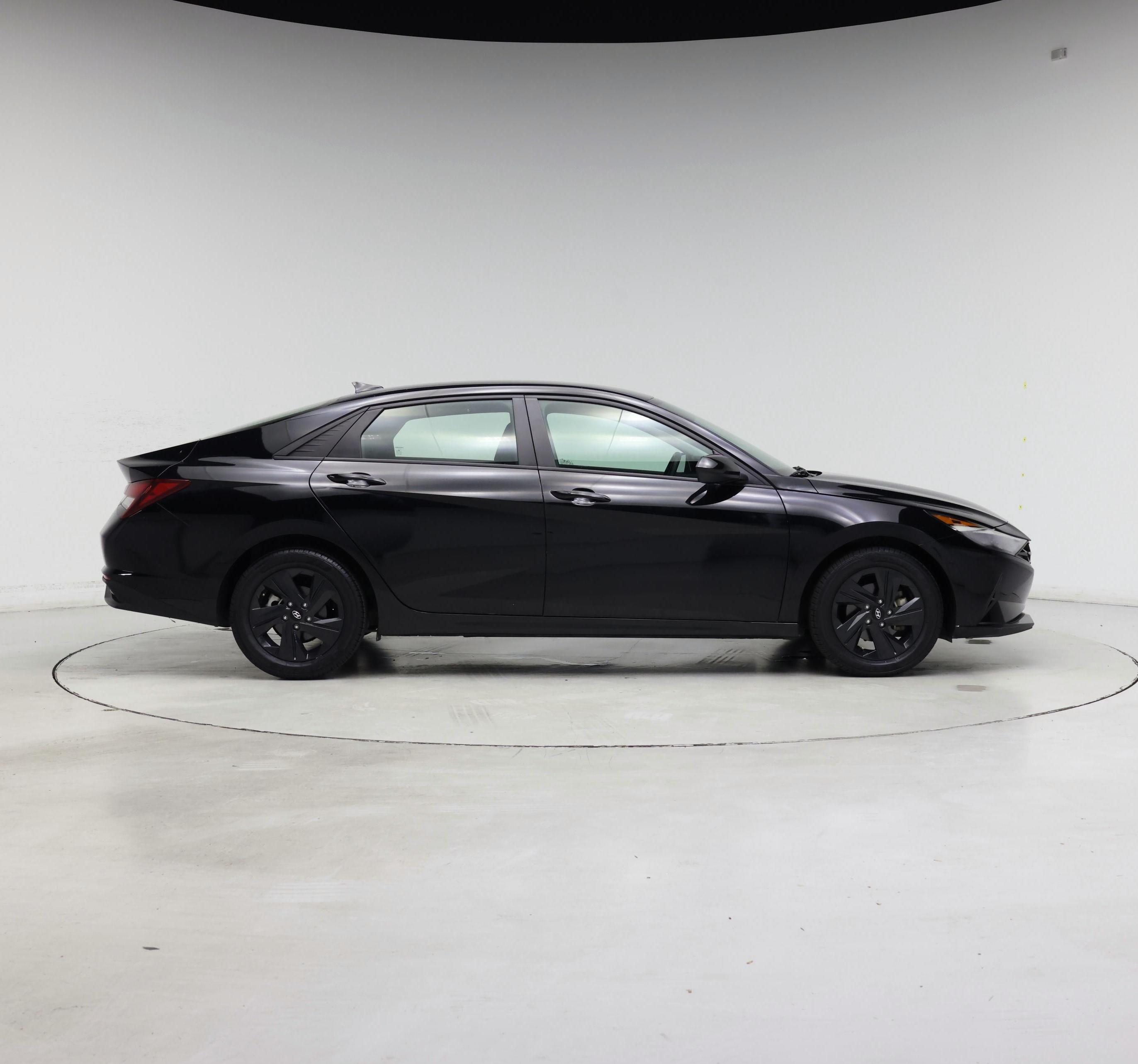 Thumbnail: 2023 Hyundai Elantra - 7