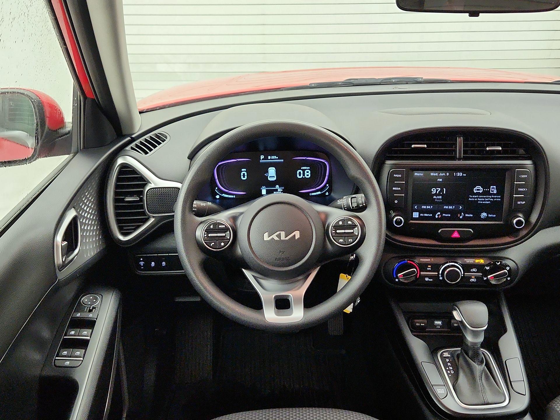 Thumbnail: 2023 Kia Soul - 10