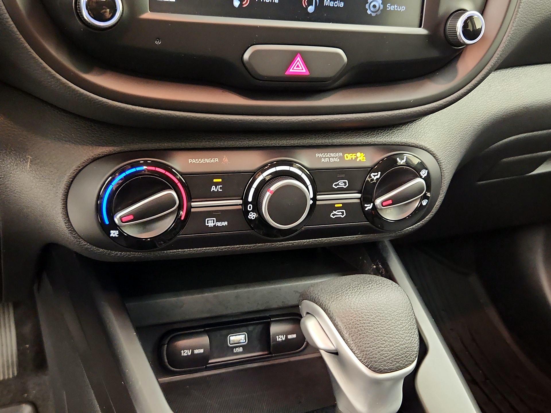 Thumbnail: 2023 Kia Soul - 16
