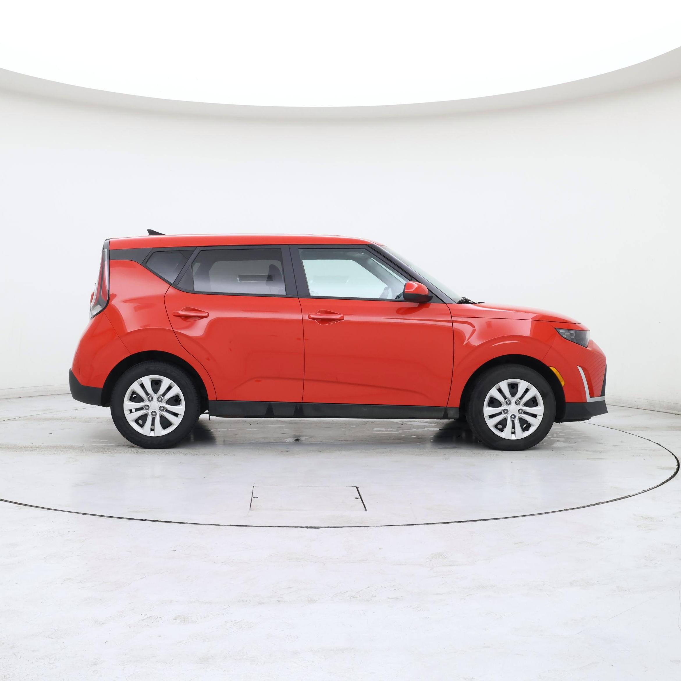 Thumbnail: 2023 Kia Soul - 7