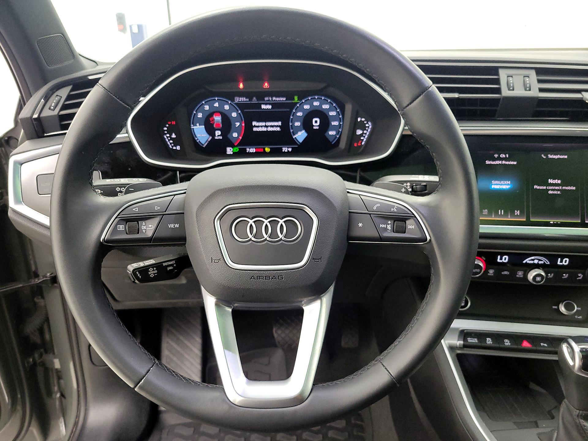 Thumbnail: 2024 Audi Q3 - 10