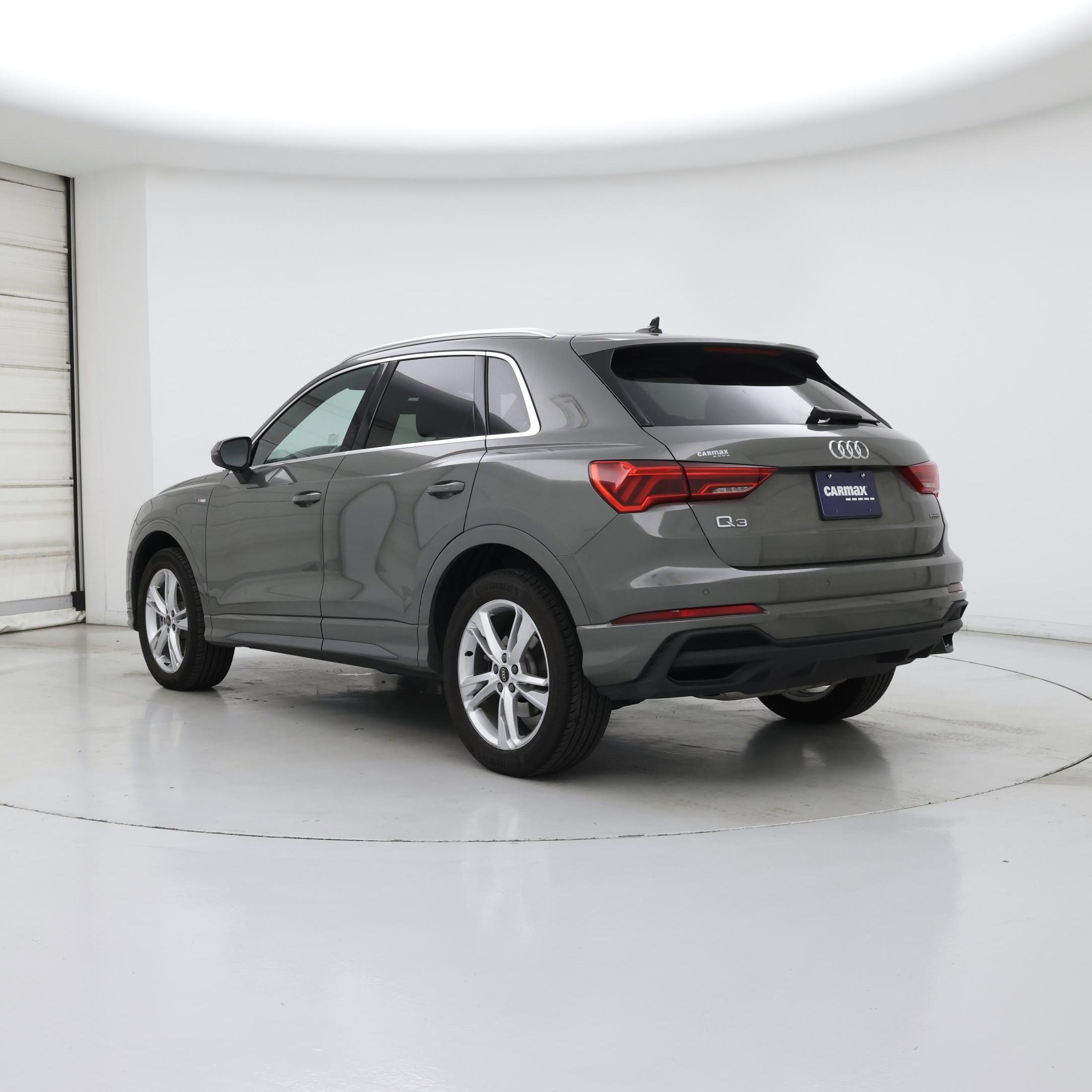 Thumbnail: 2024 Audi Q3 - 2