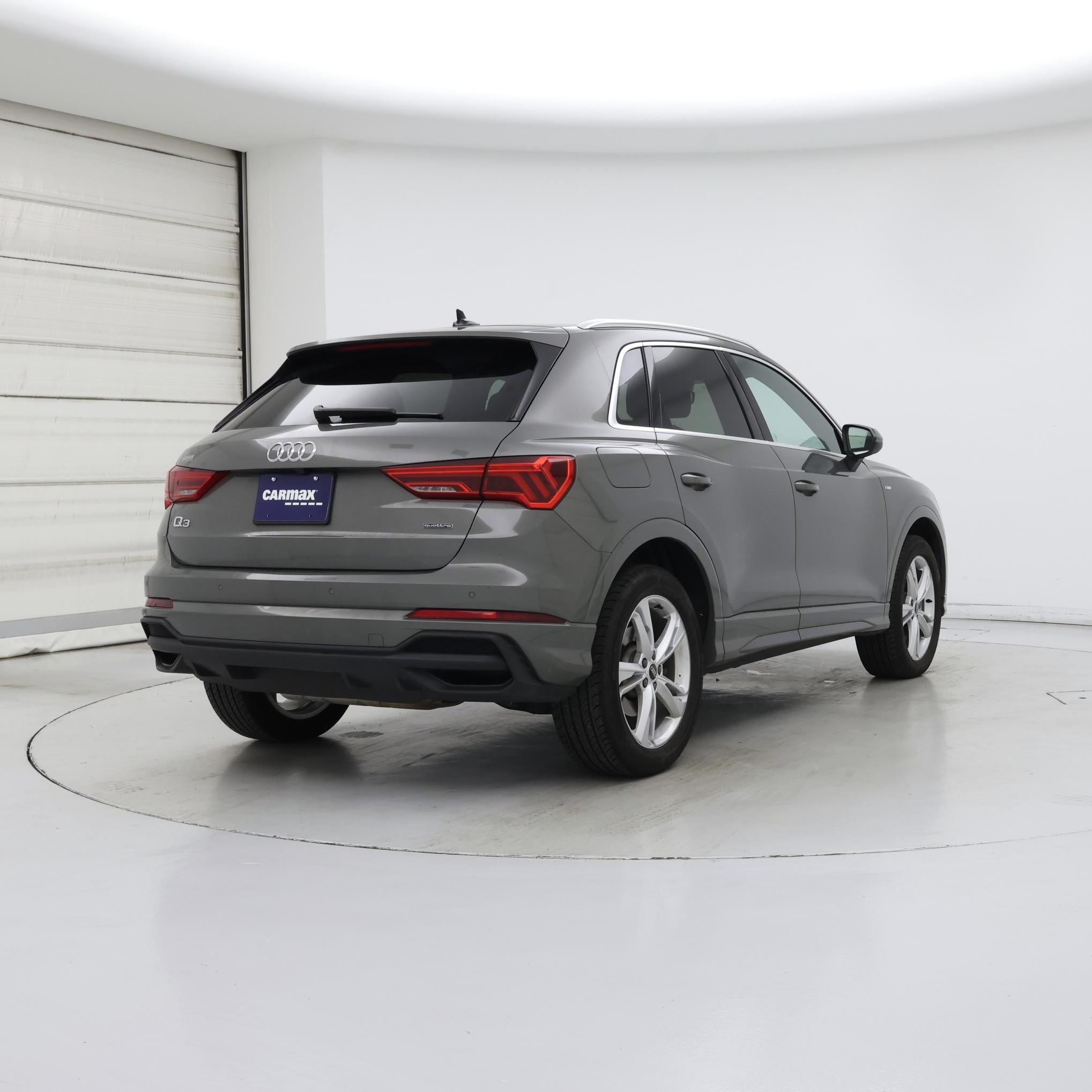 Thumbnail: 2024 Audi Q3 - 8