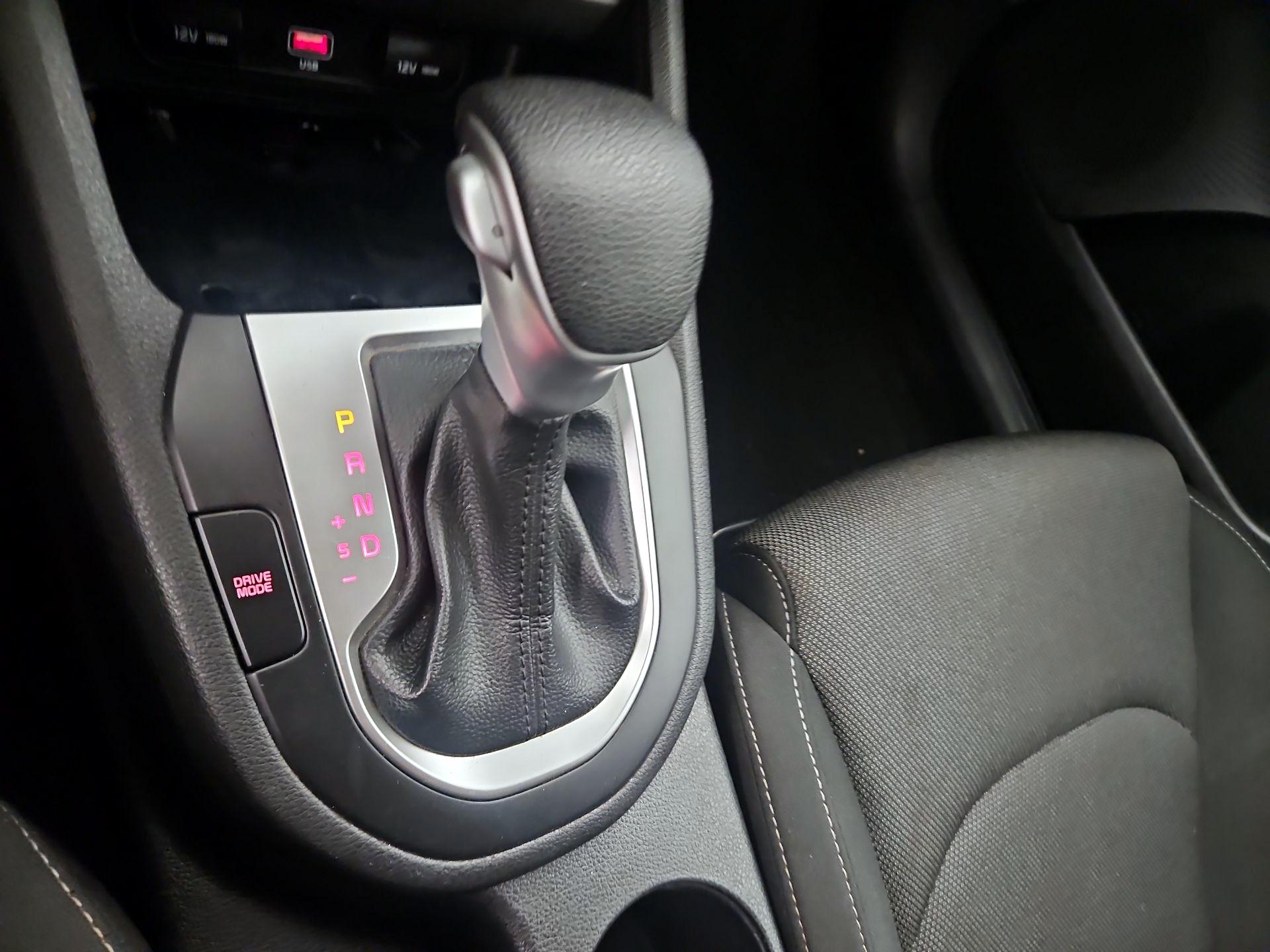 Thumbnail: 2023 Kia Forte - 16