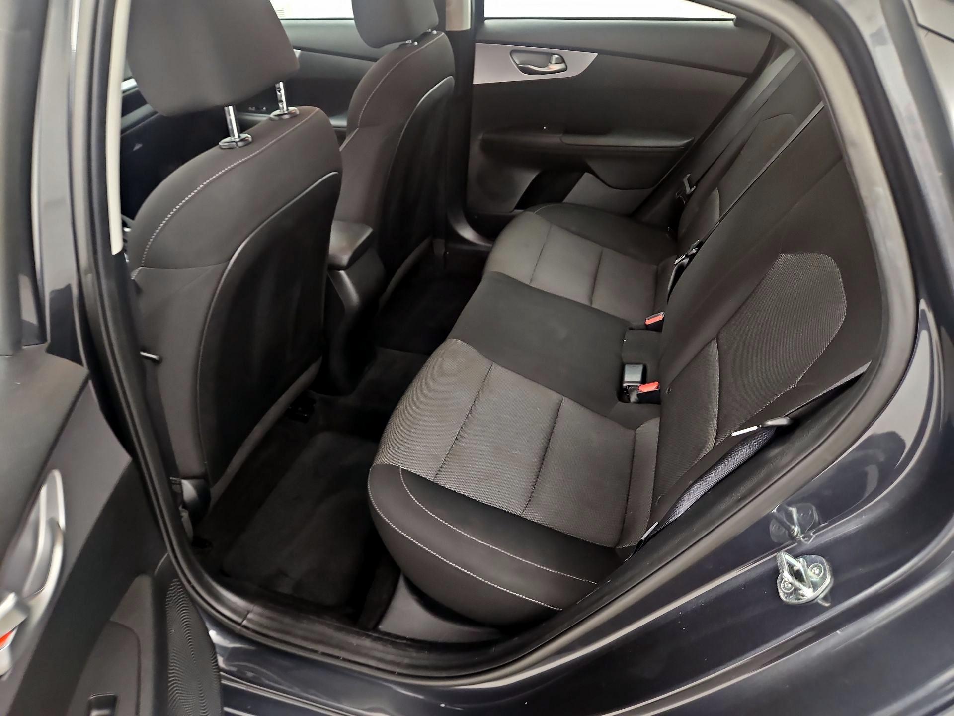 Thumbnail: 2023 Kia Forte - 18