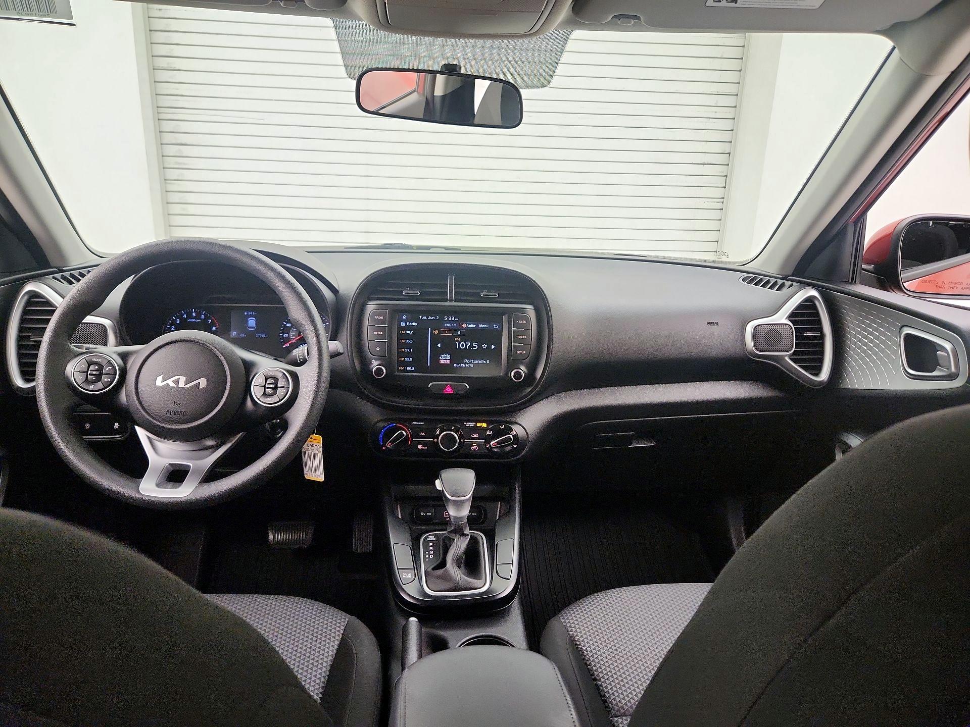 Thumbnail: 2022 Kia Soul - 9
