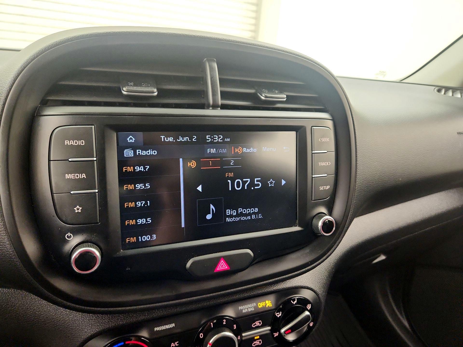 Thumbnail: 2022 Kia Soul - 15