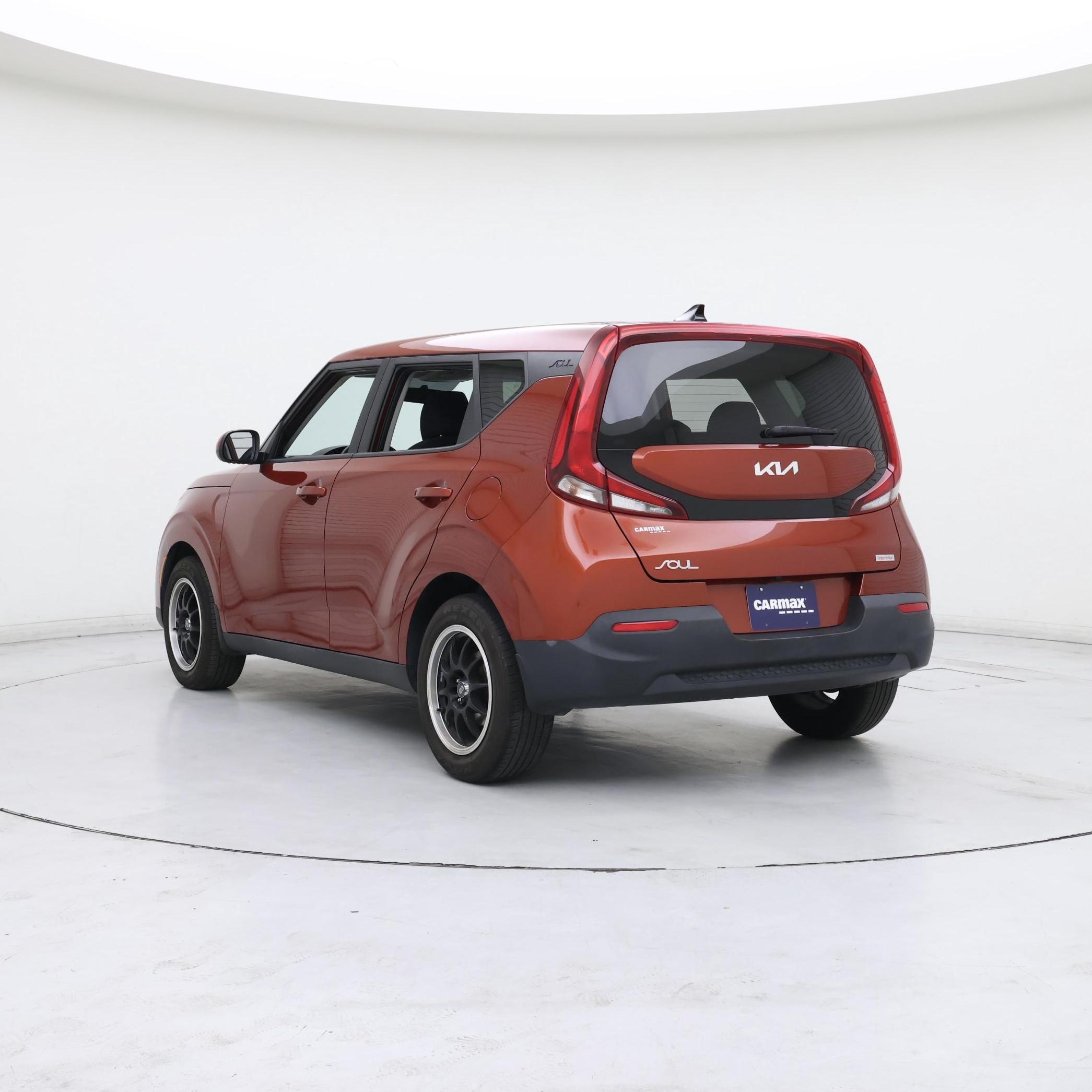 Thumbnail: 2022 Kia Soul - 2