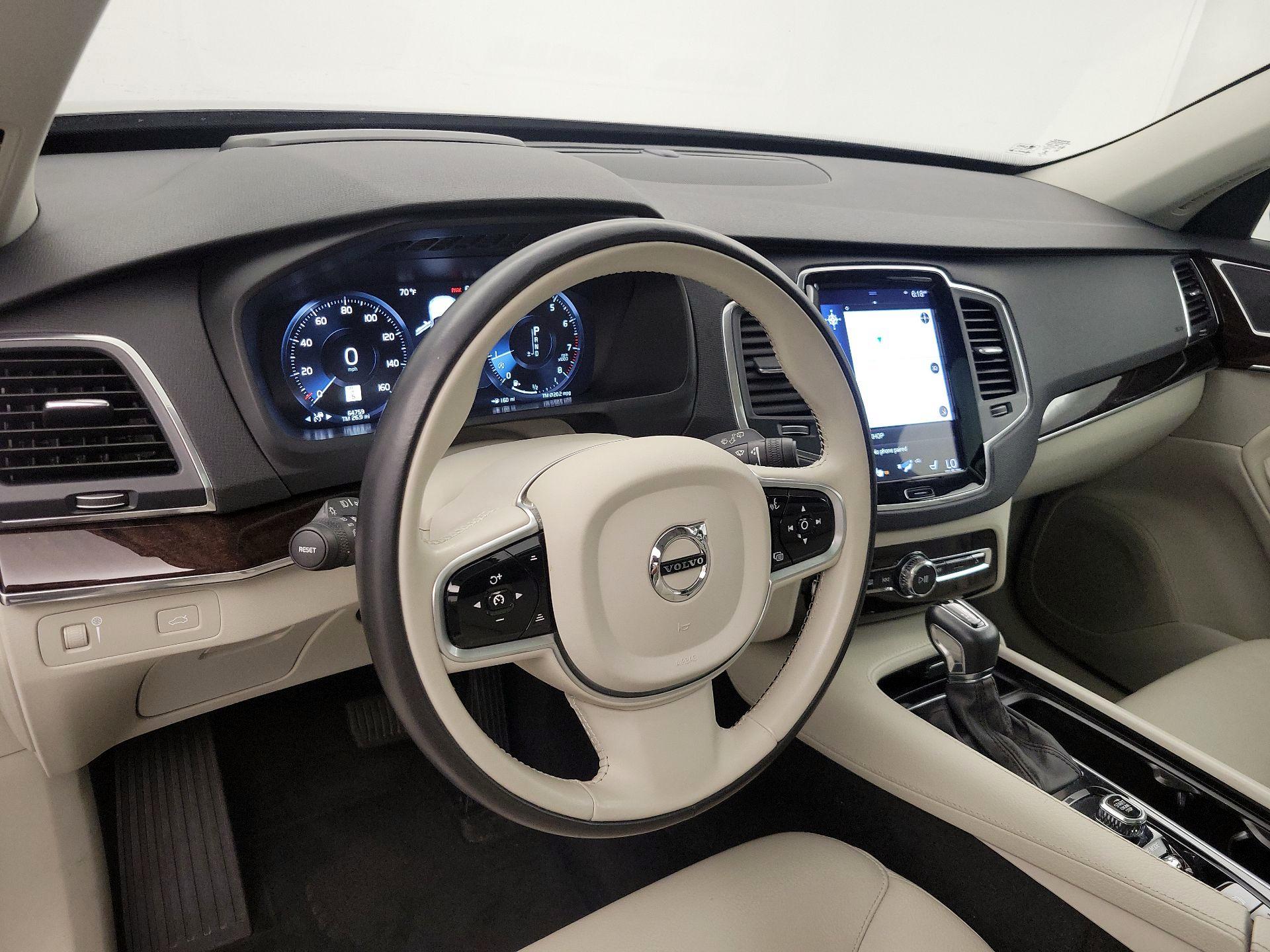 Thumbnail: 2019 Volvo XC90 - 9