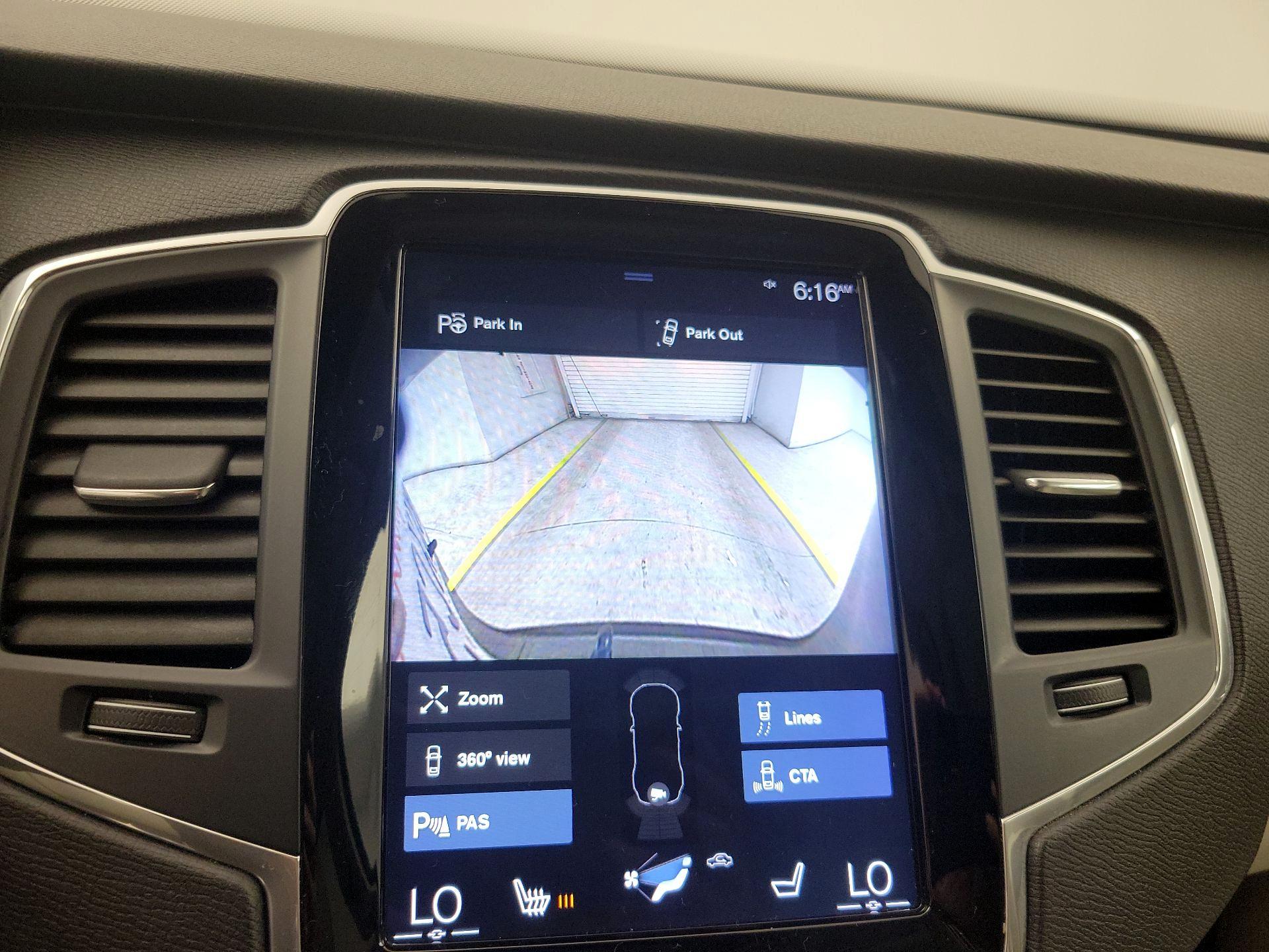Thumbnail: 2019 Volvo XC90 - 15