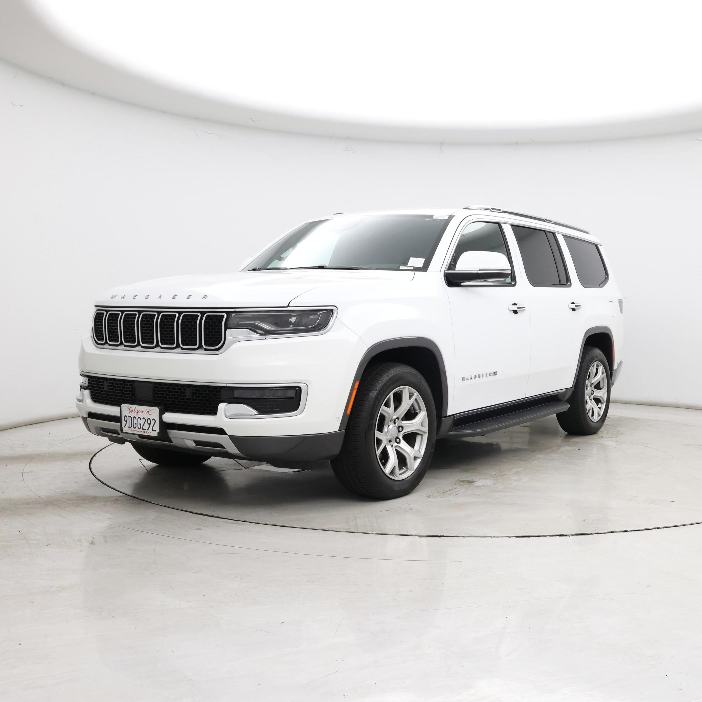 Thumbnail: 2022 Jeep Wagoneer - 4