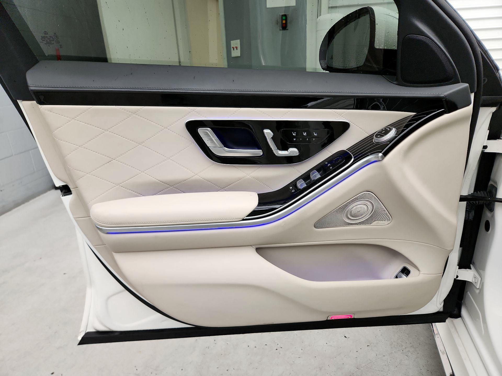 Thumbnail: 2021 Mercedes-Benz S-Class - 12