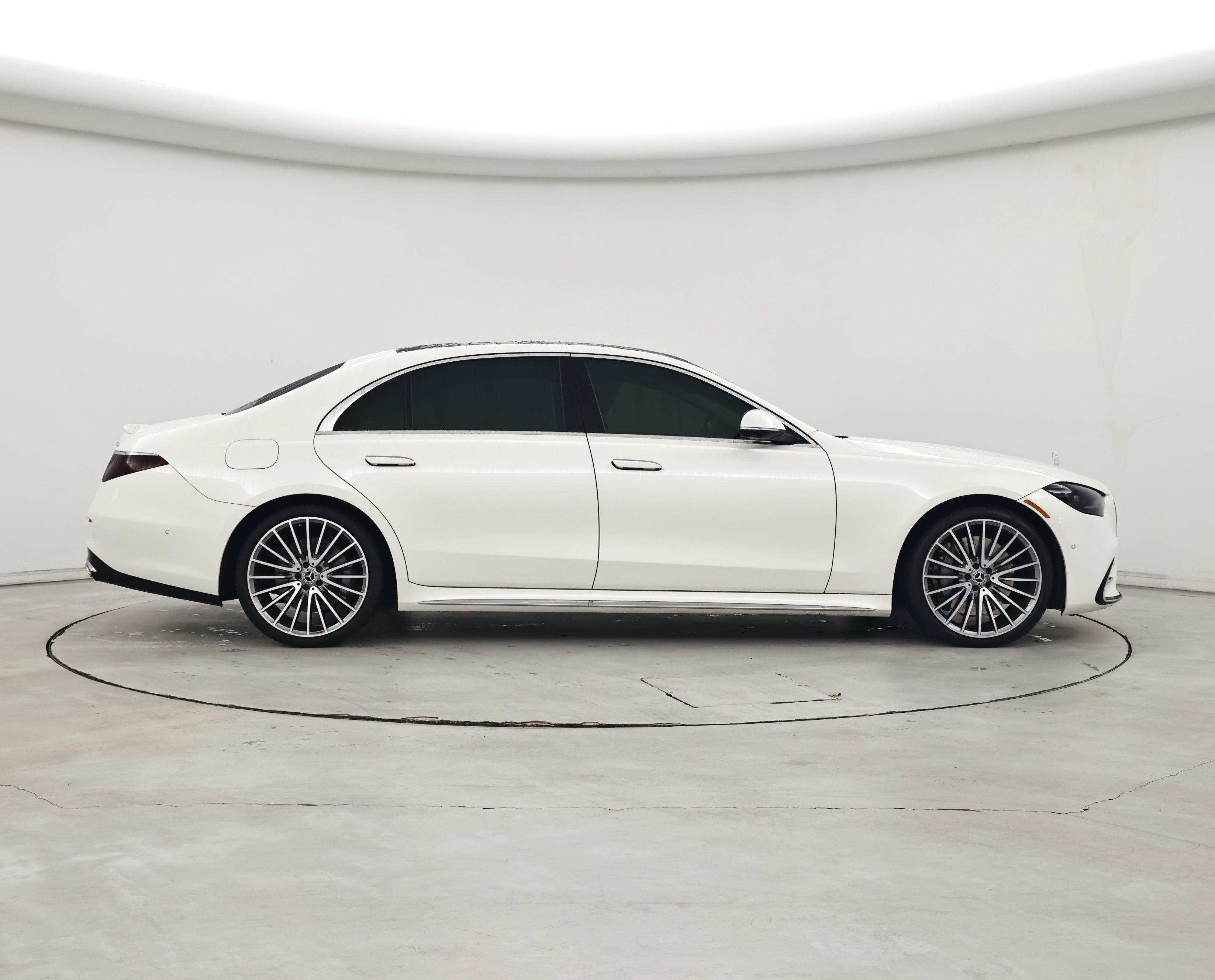 Thumbnail: 2021 Mercedes-Benz S-Class - 7