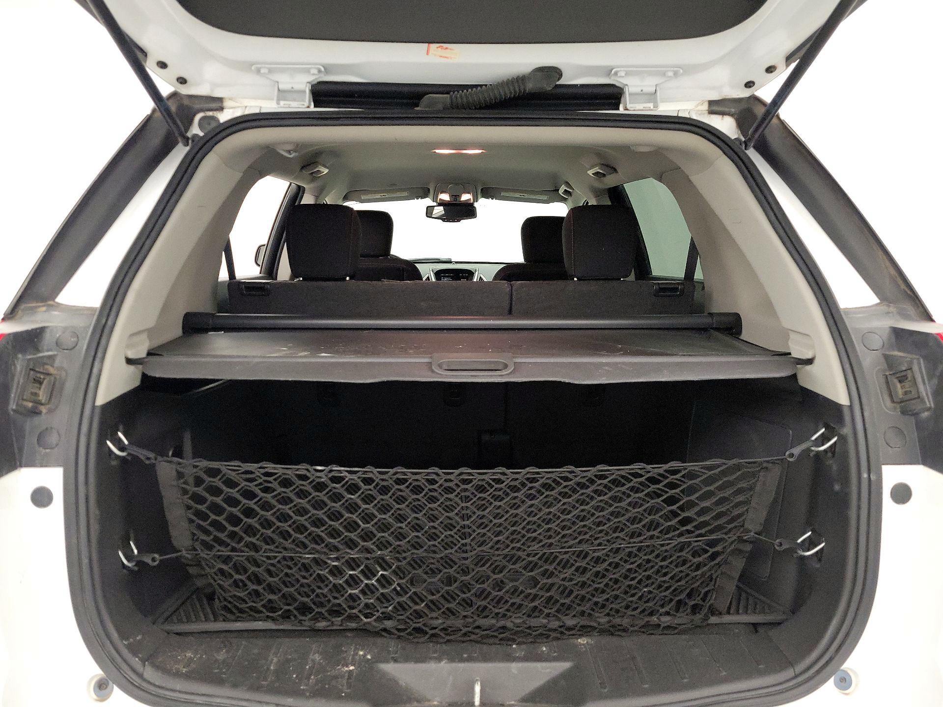 Thumbnail: 2016 GMC Terrain - 18