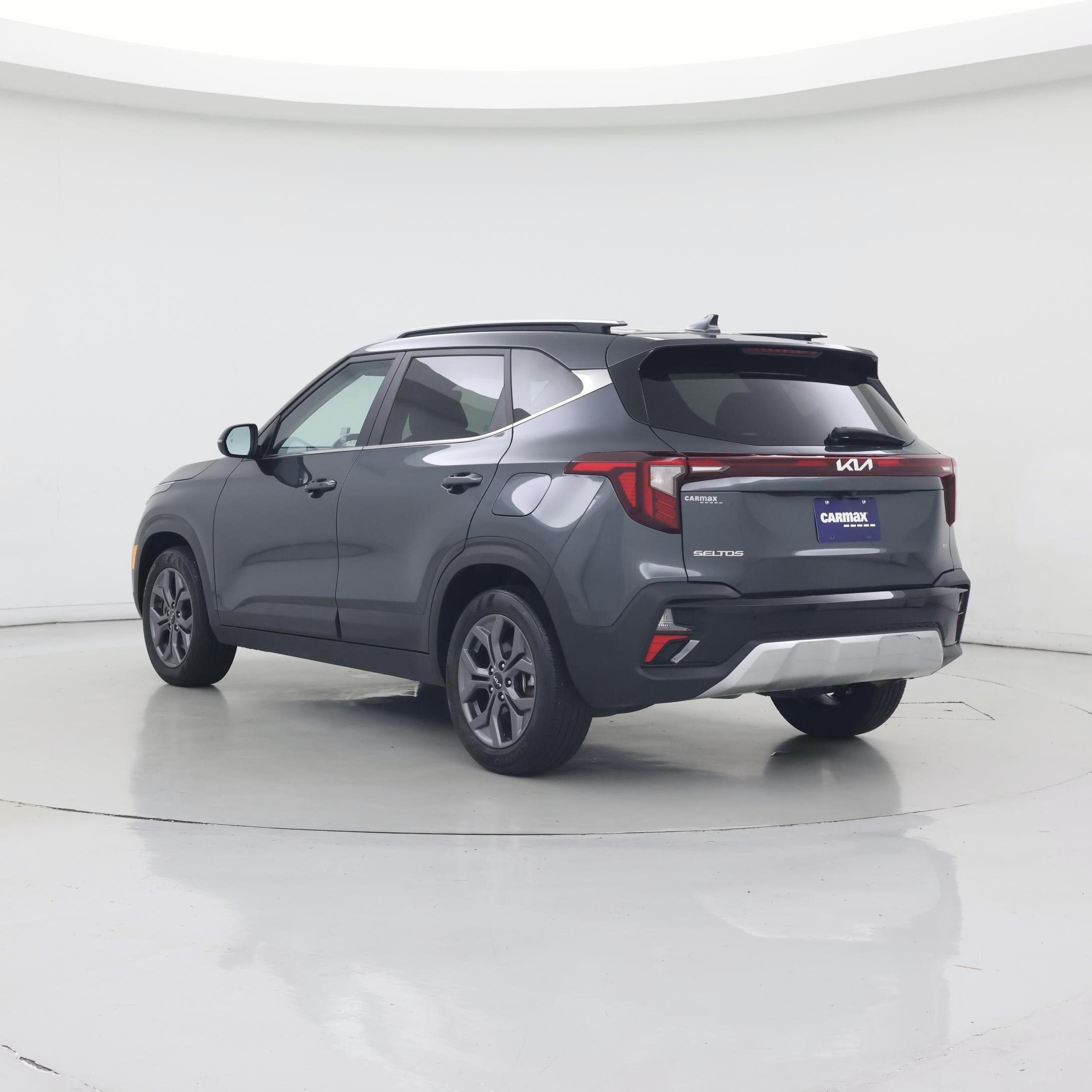 Thumbnail: 2024 Kia Seltos - 2