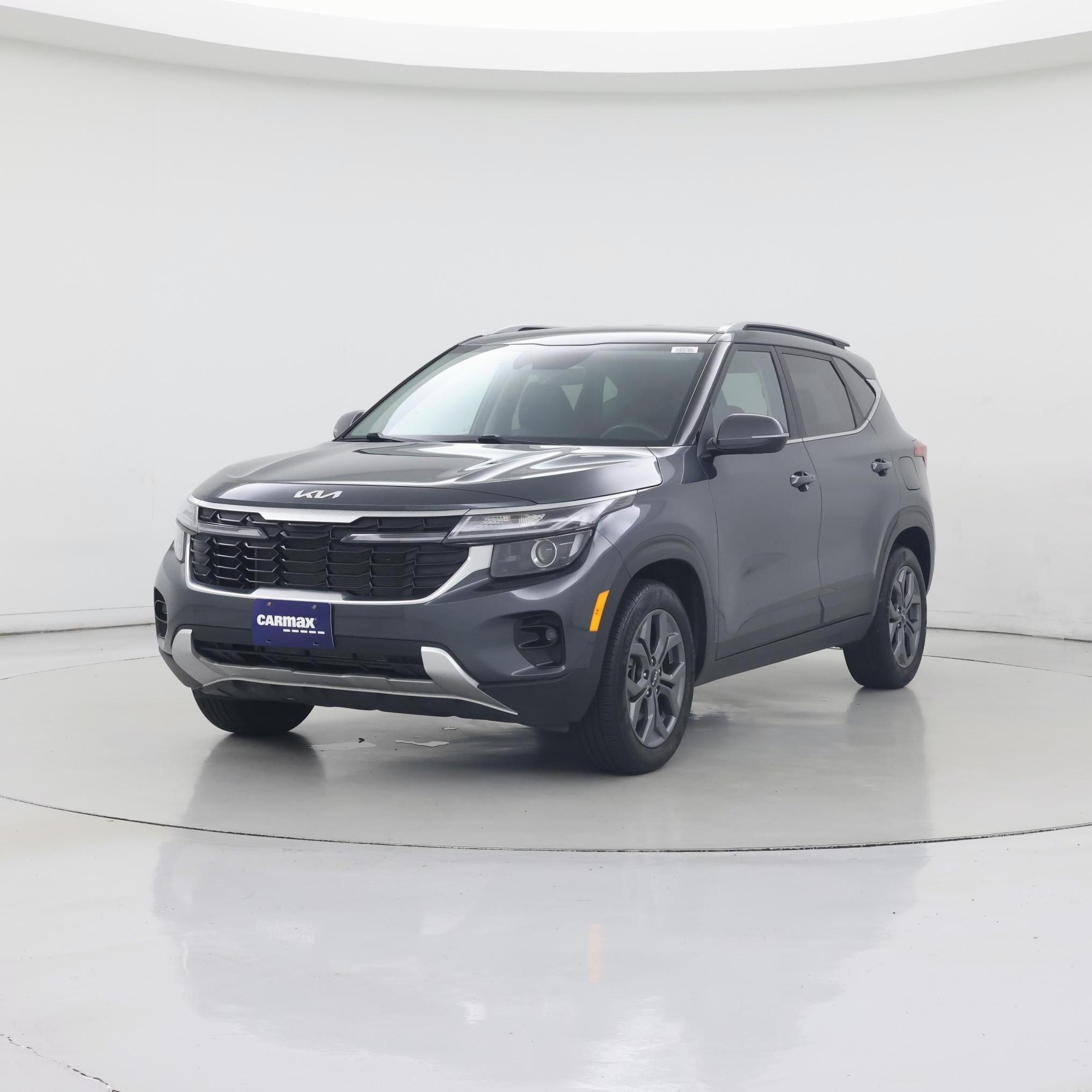 Thumbnail: 2024 Kia Seltos - 4