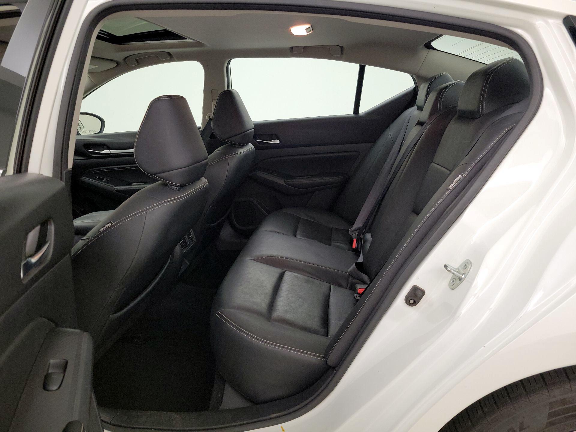 Thumbnail: 2019 Nissan Altima - 20