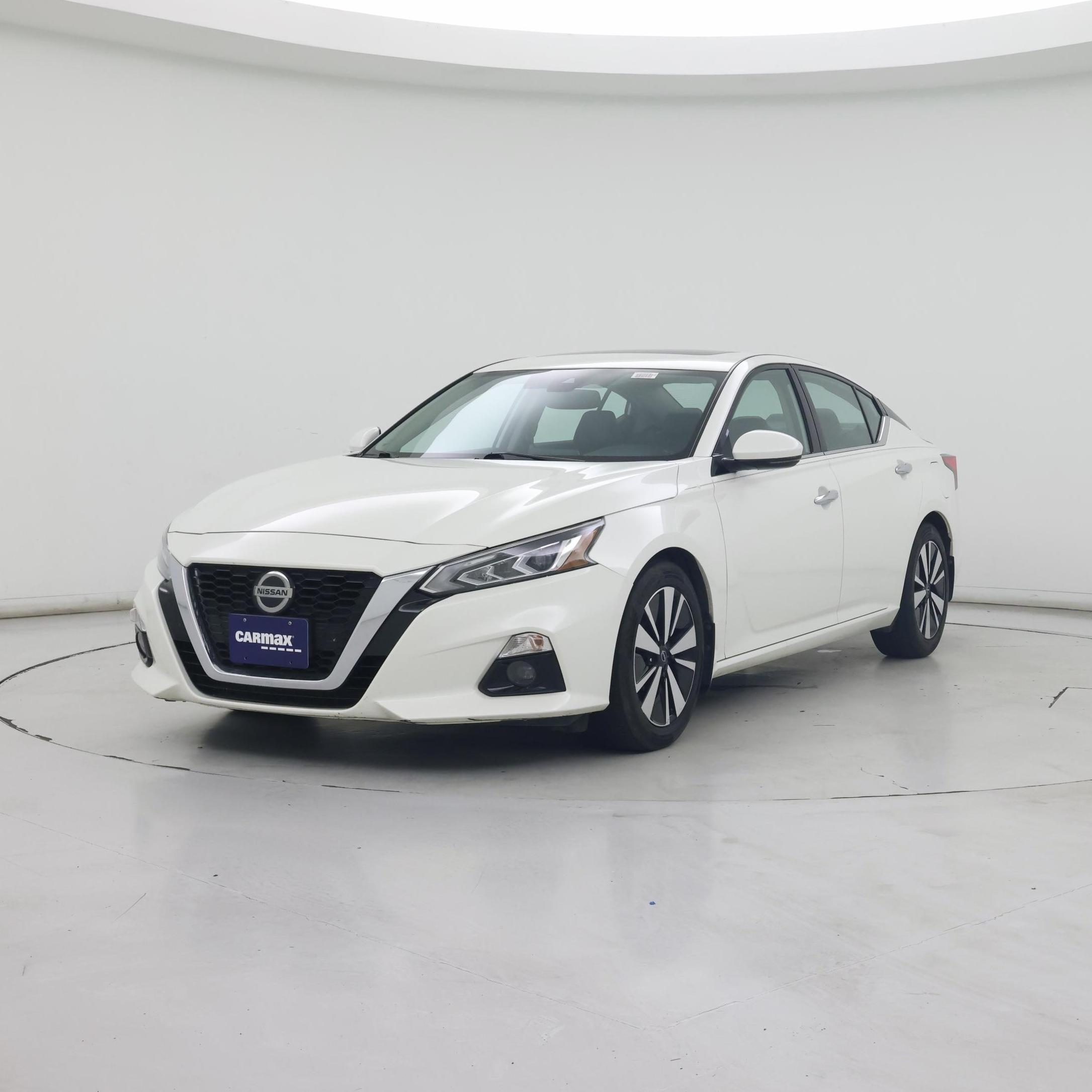 Thumbnail: 2019 Nissan Altima - 4