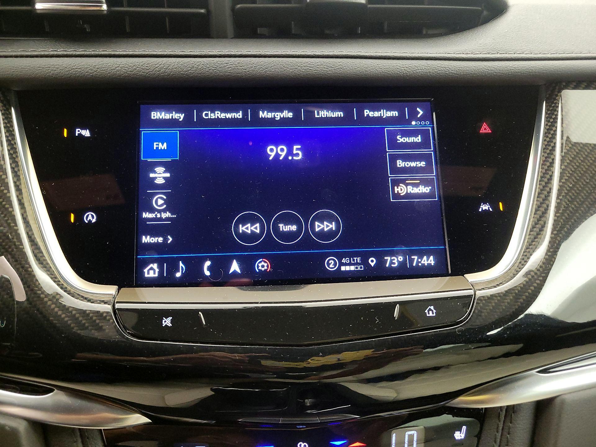 Thumbnail: 2024 Cadillac XT6 - 16